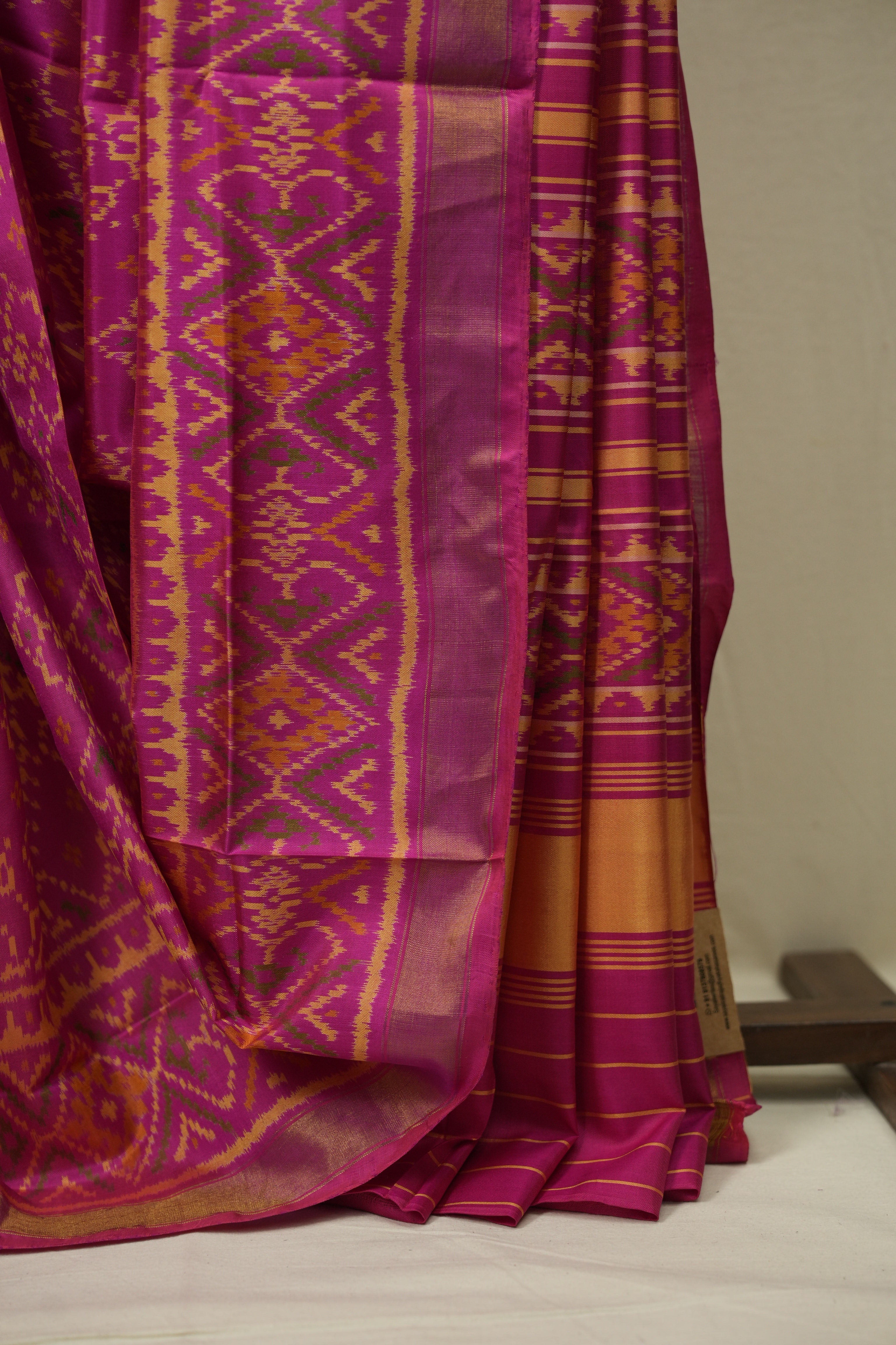 Pink Rajkot Patola Silk Saree - SRPRPSS646