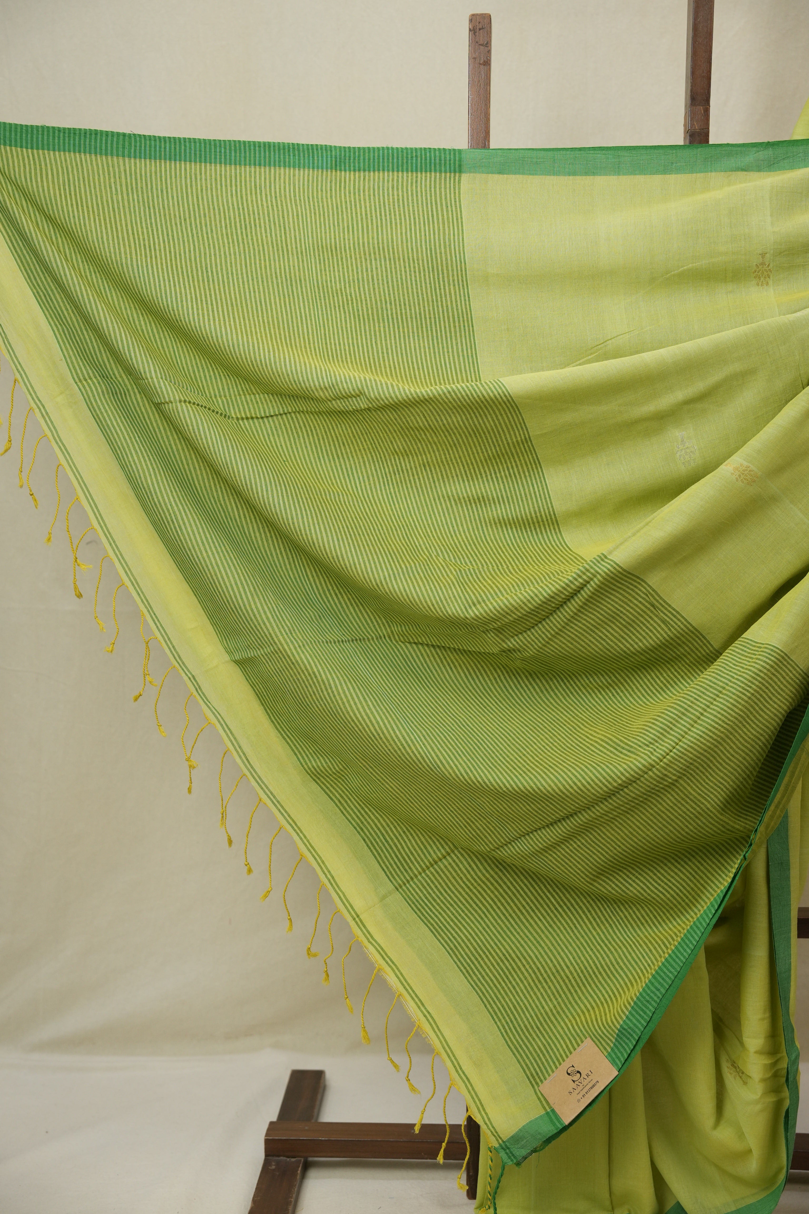 Pista Green Bengal Mul Cotton Saree - SRPGBMCS069