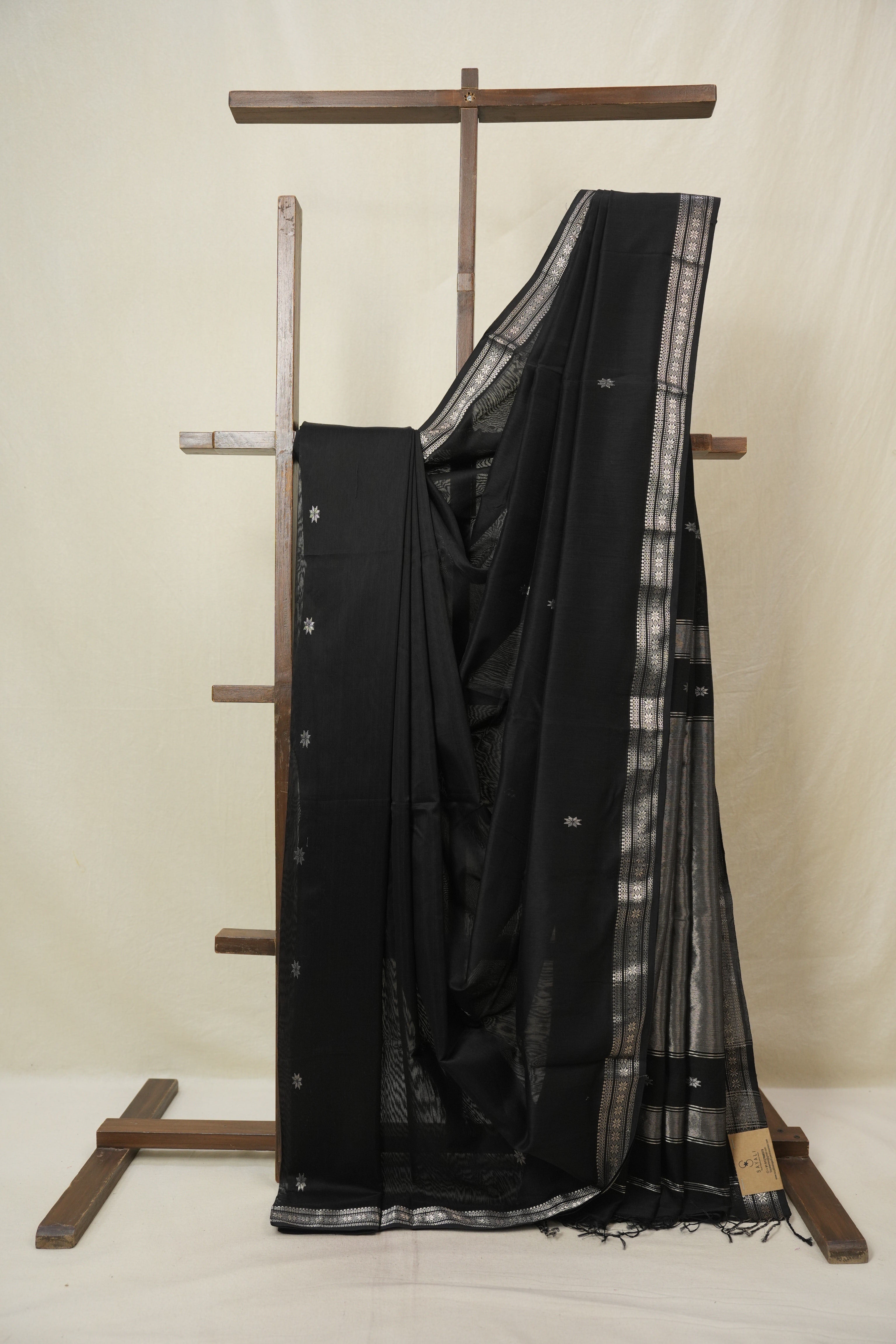 Black Maheshwari Saree - SRBMS1140