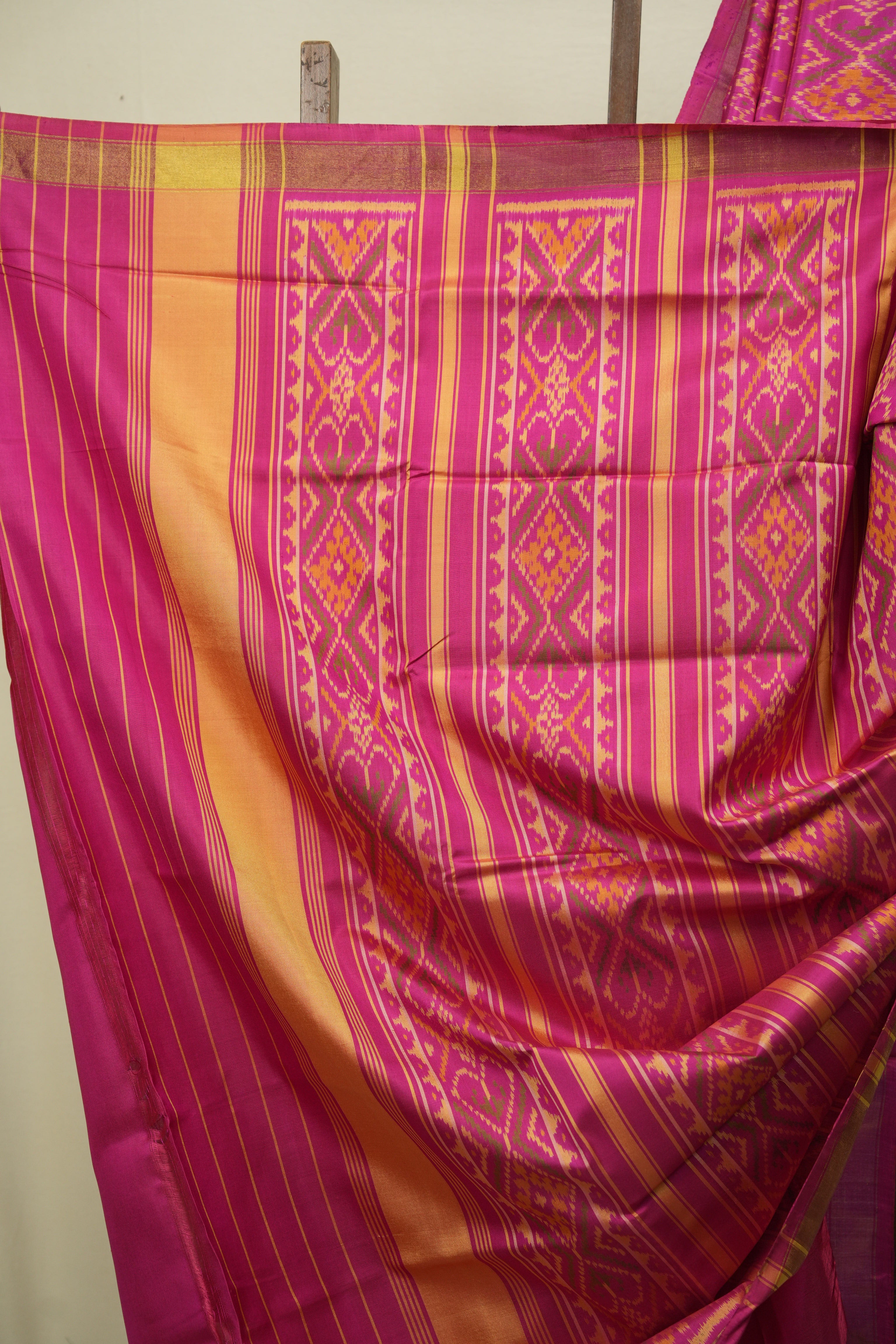 Pink Rajkot Patola Silk Saree - SRPRPSS646