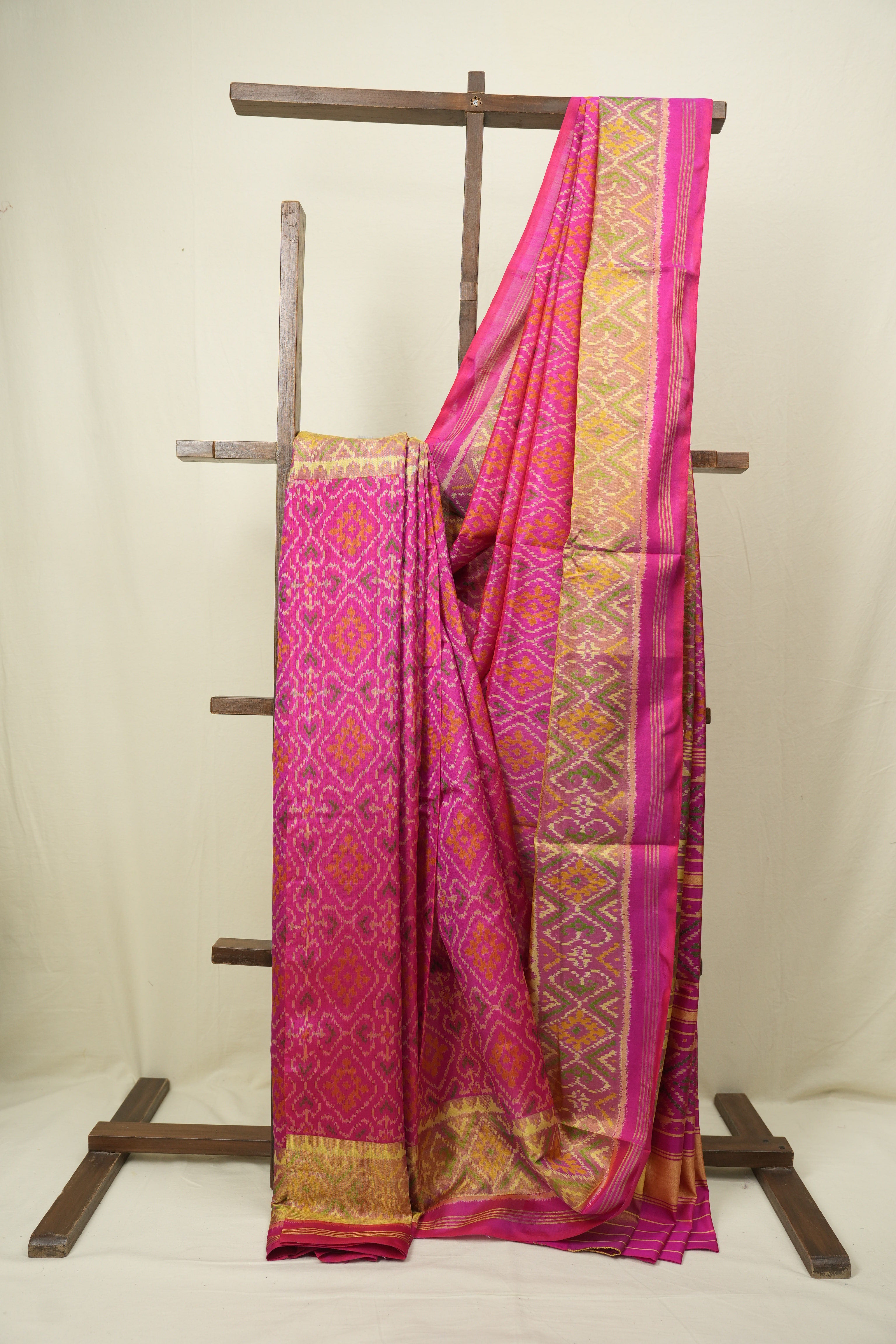 Rani Pink Rajkot Patola Silk Saree - SRRPRPSS648