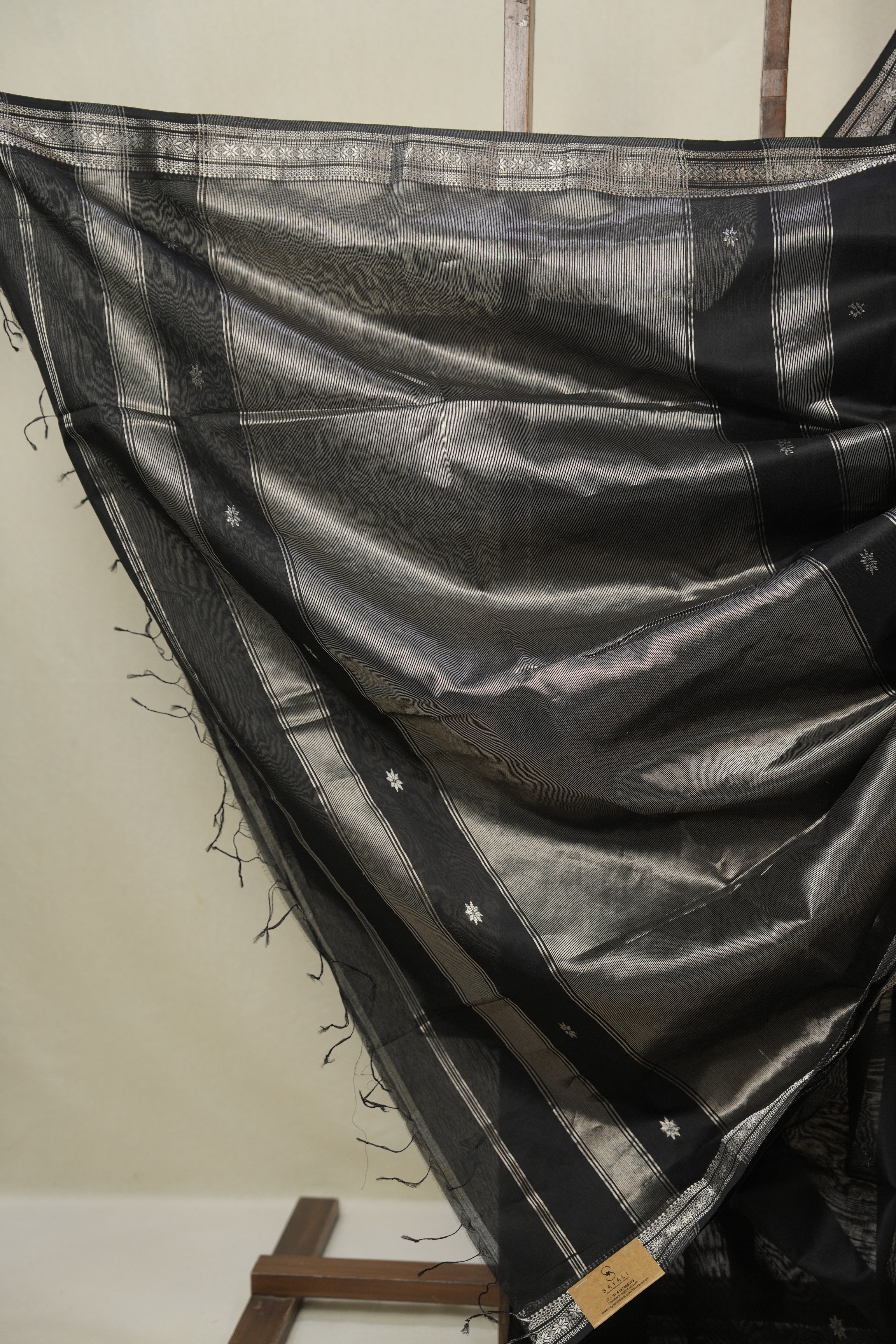 Black Maheshwari Saree - SRBMS1140