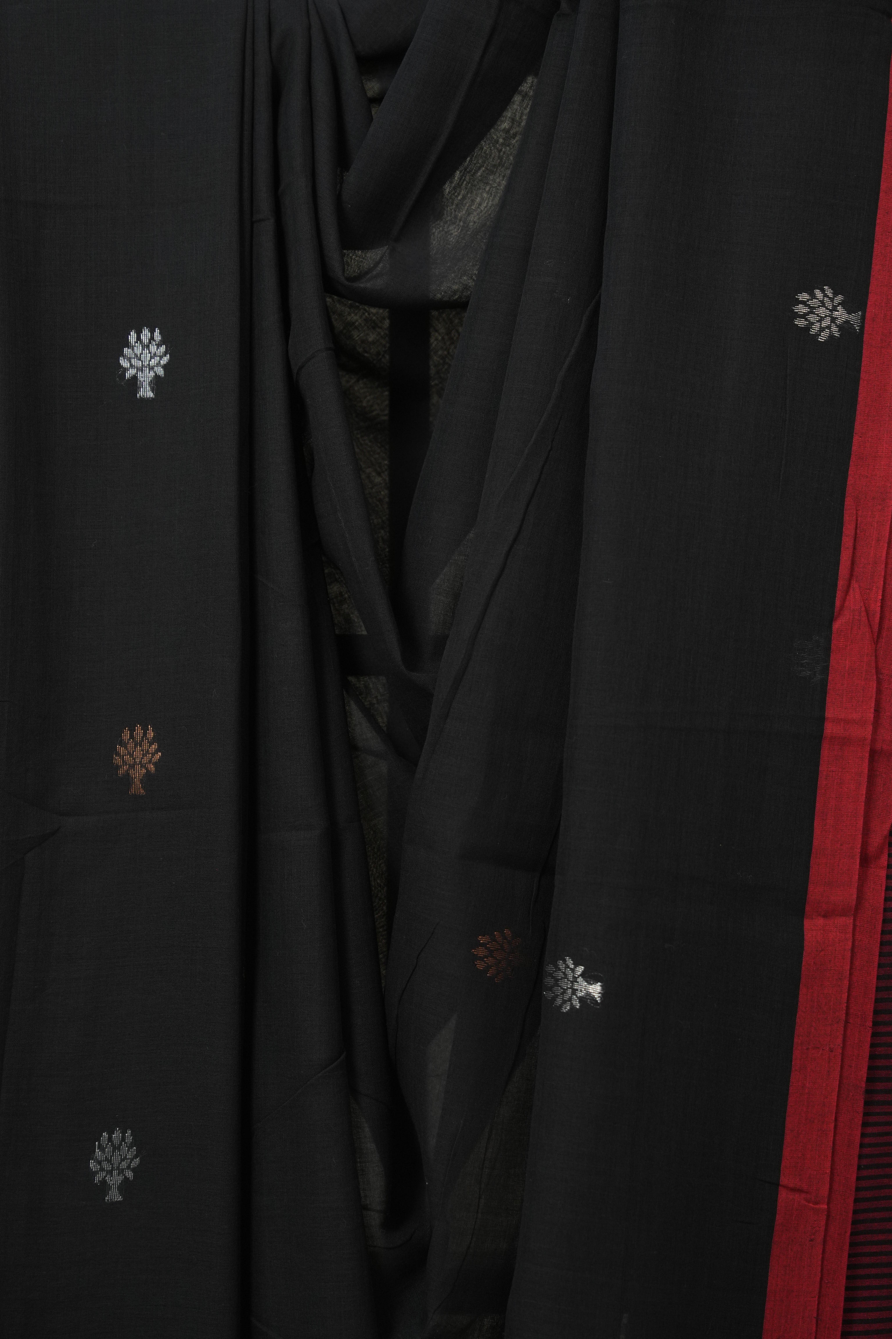 Black Bengal Mul Cotton Saree - SRBBMCS072