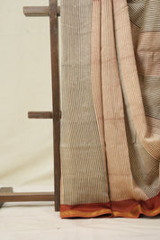 Beige HBP Cotton Silk Saree With Maheshwari Border - SRBCSS1576