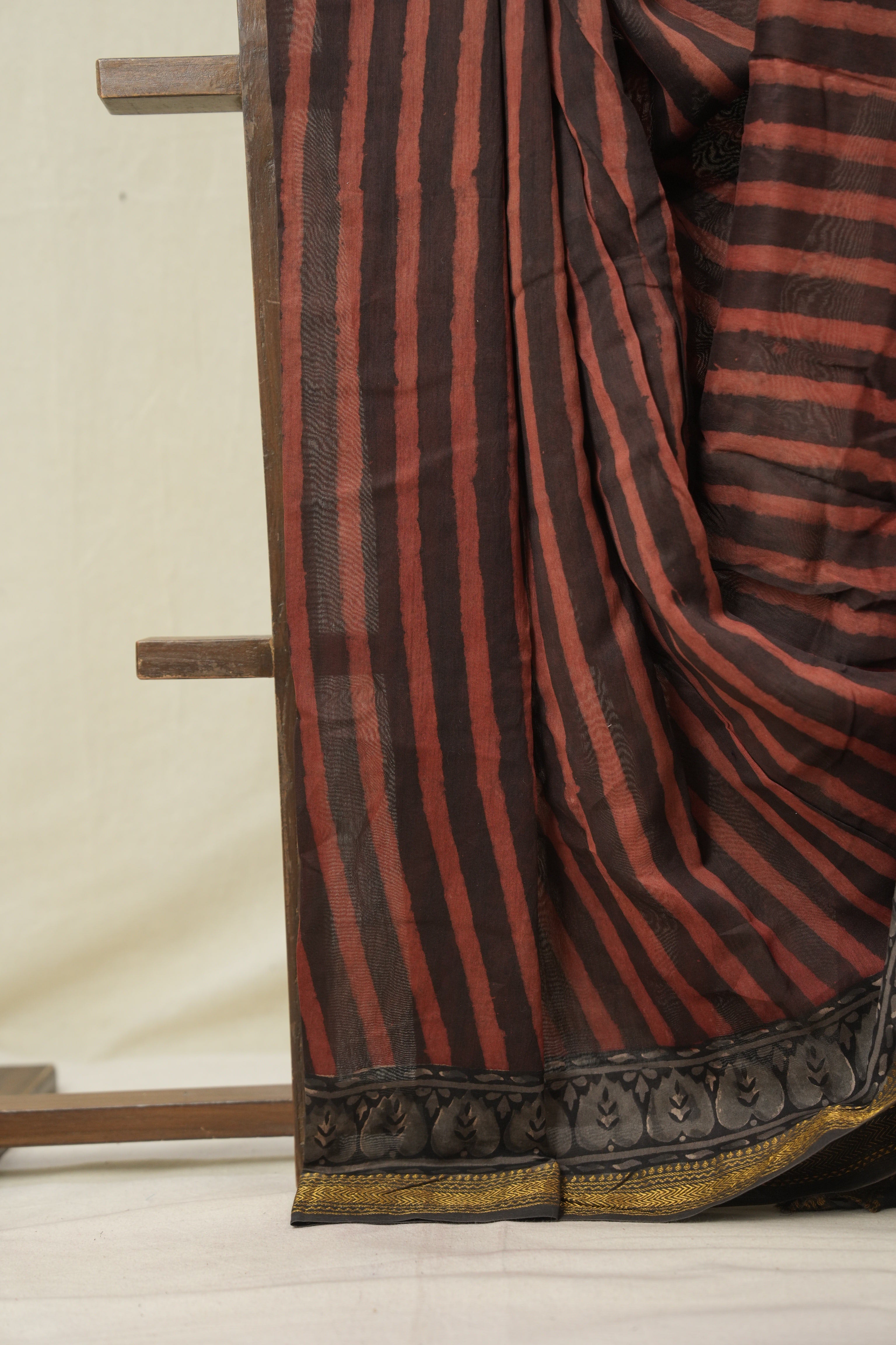 Maroon Brown HBP Cotton Silk Saree With Maheshwari Border - SRMBCSS1577