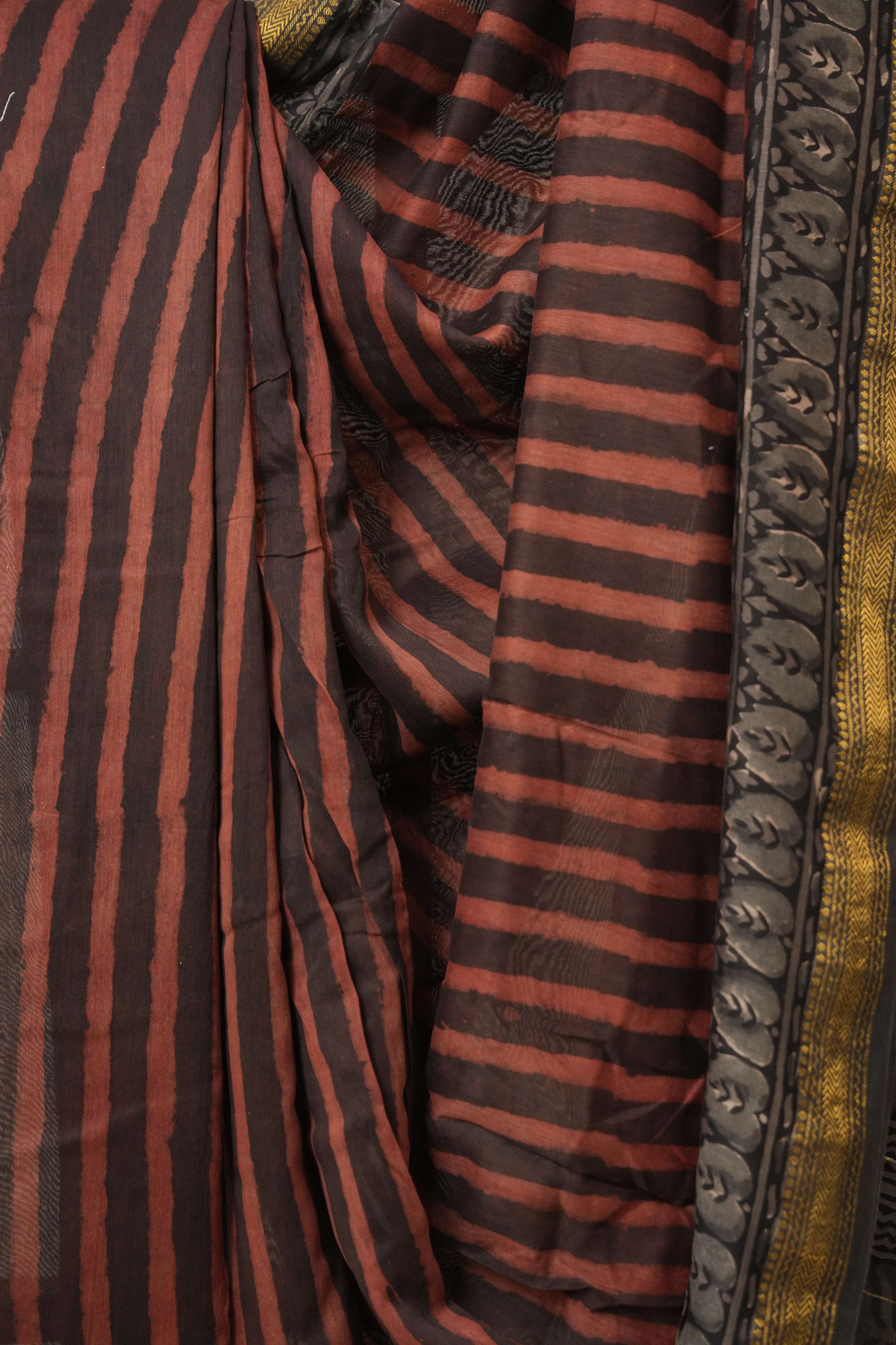 Maroon Brown HBP Cotton Silk Saree With Maheshwari Border - SRMBCSS1577