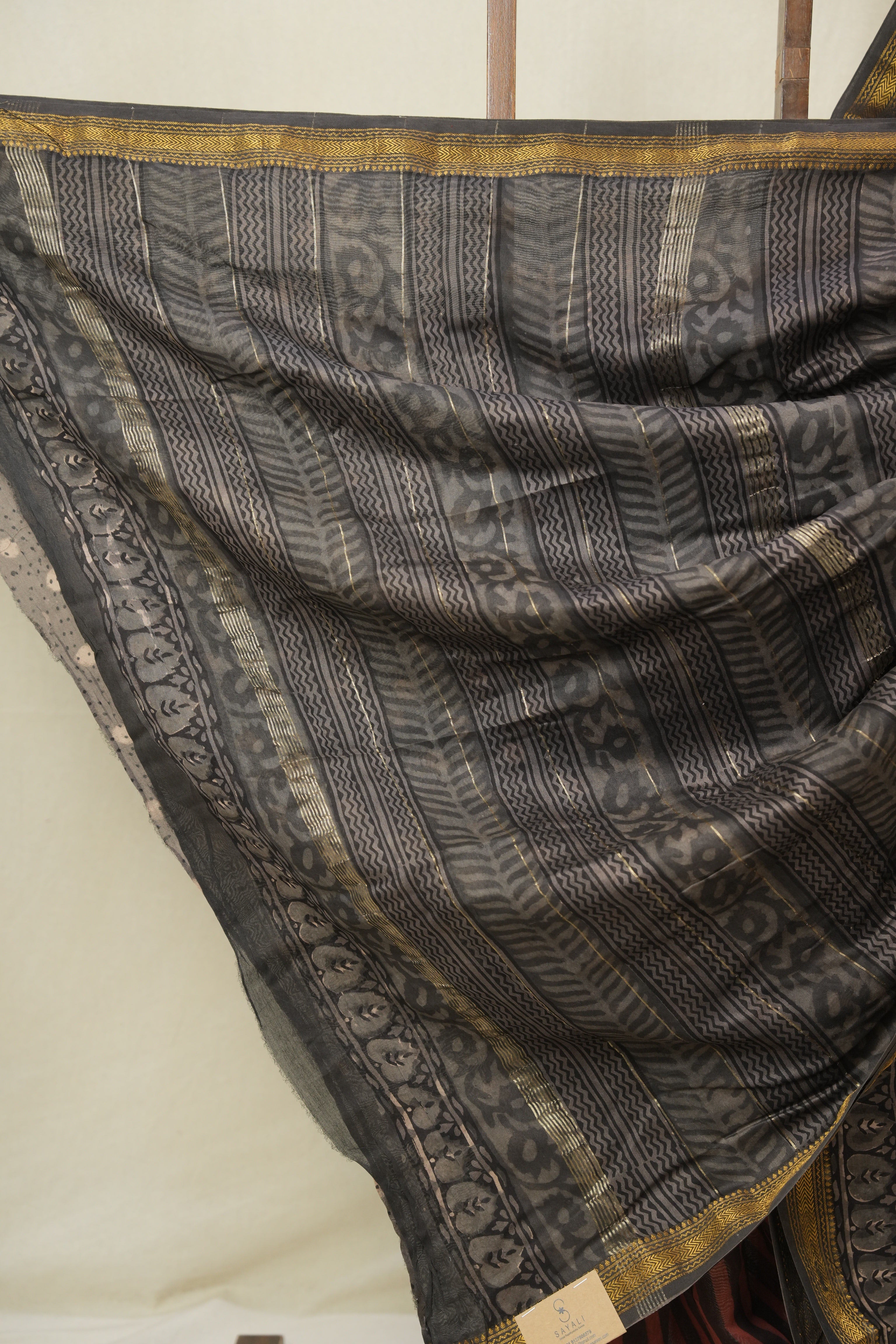 Maroon Brown HBP Cotton Silk Saree With Maheshwari Border - SRMBCSS1577