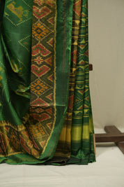 Parrot Green Rajkot Patola Silk Saree - SRPGRPSS644
