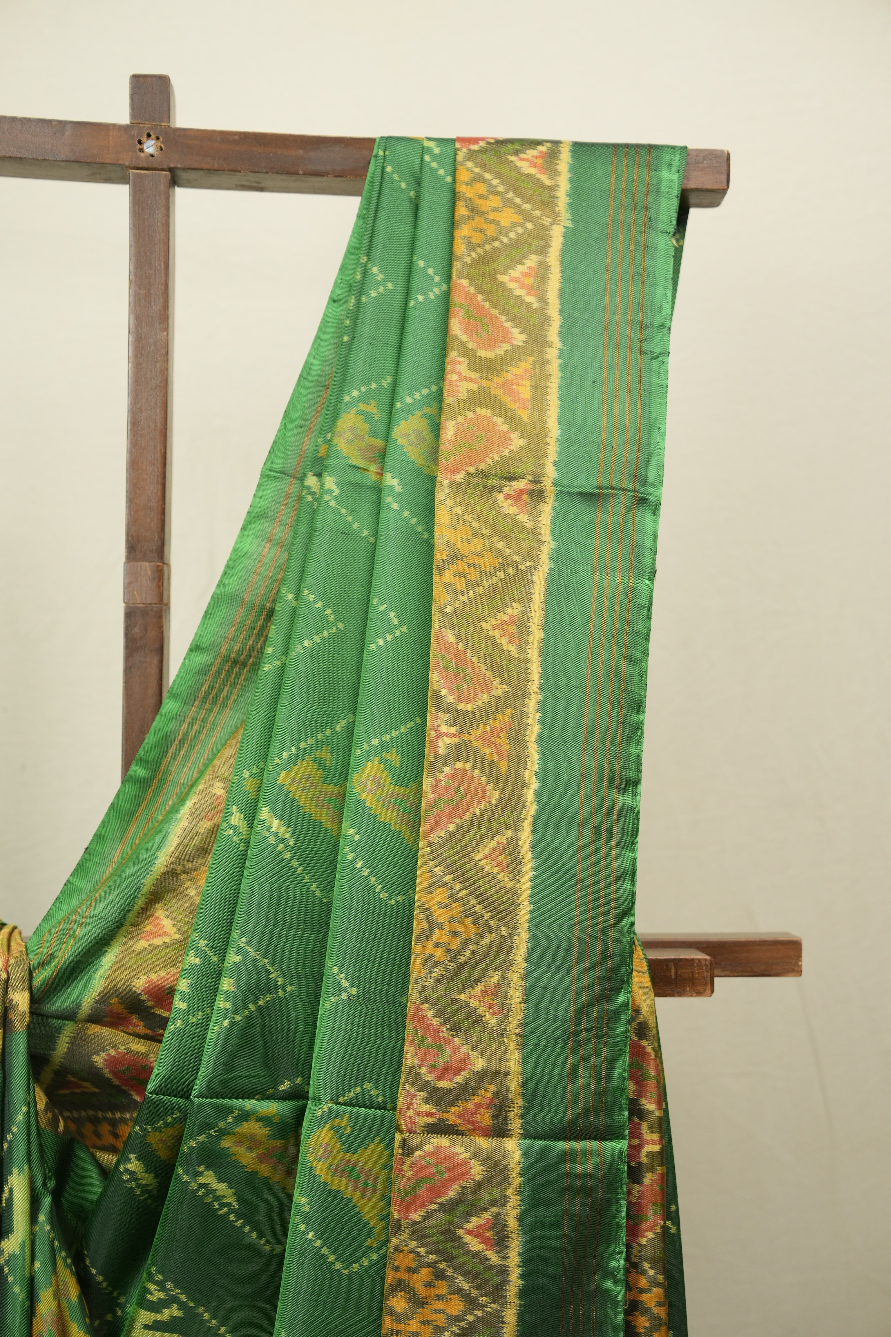 Parrot Green Rajkot Patola Silk Saree - SRPGRPSS644