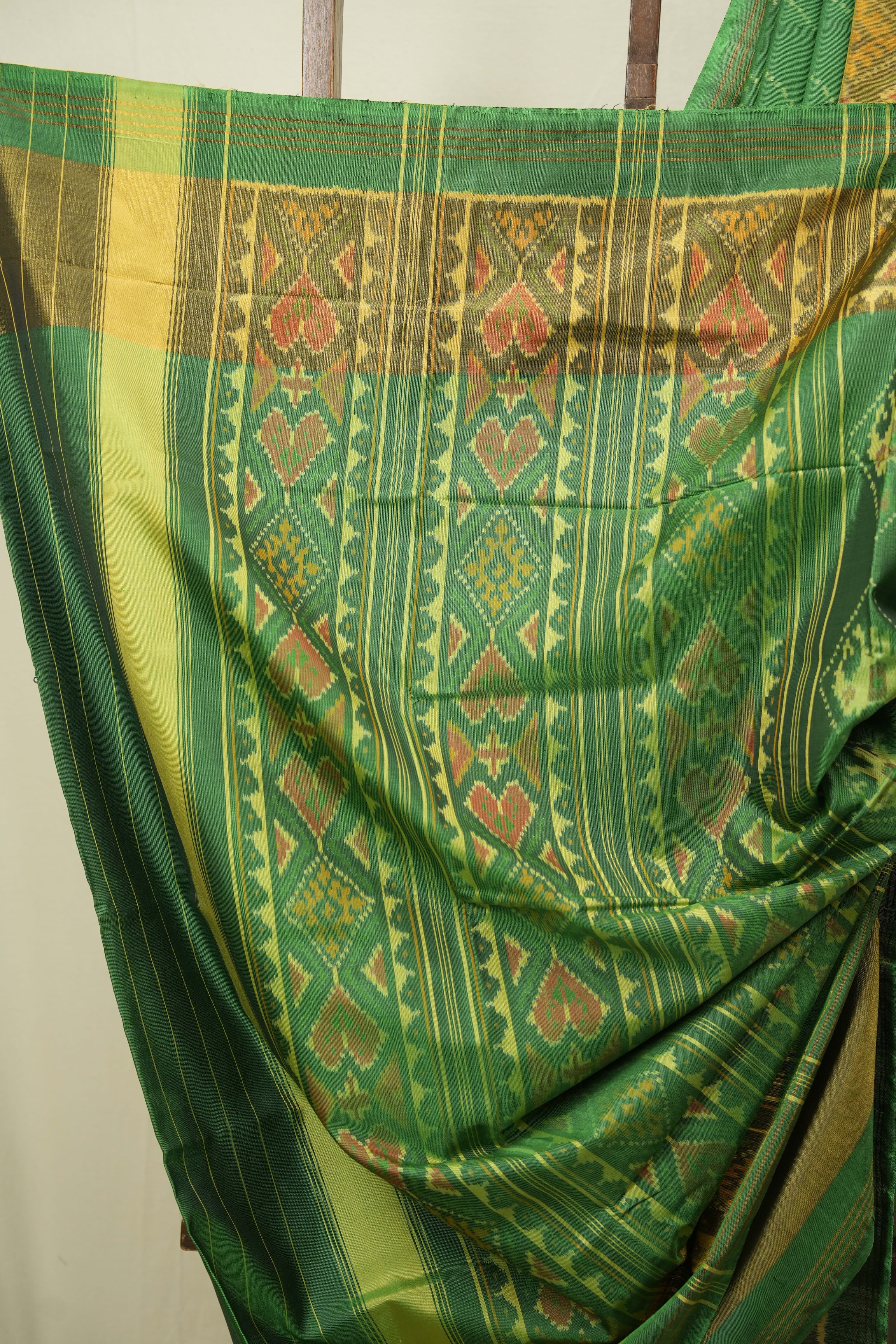 Parrot Green Rajkot Patola Silk Saree - SRPGRPSS644