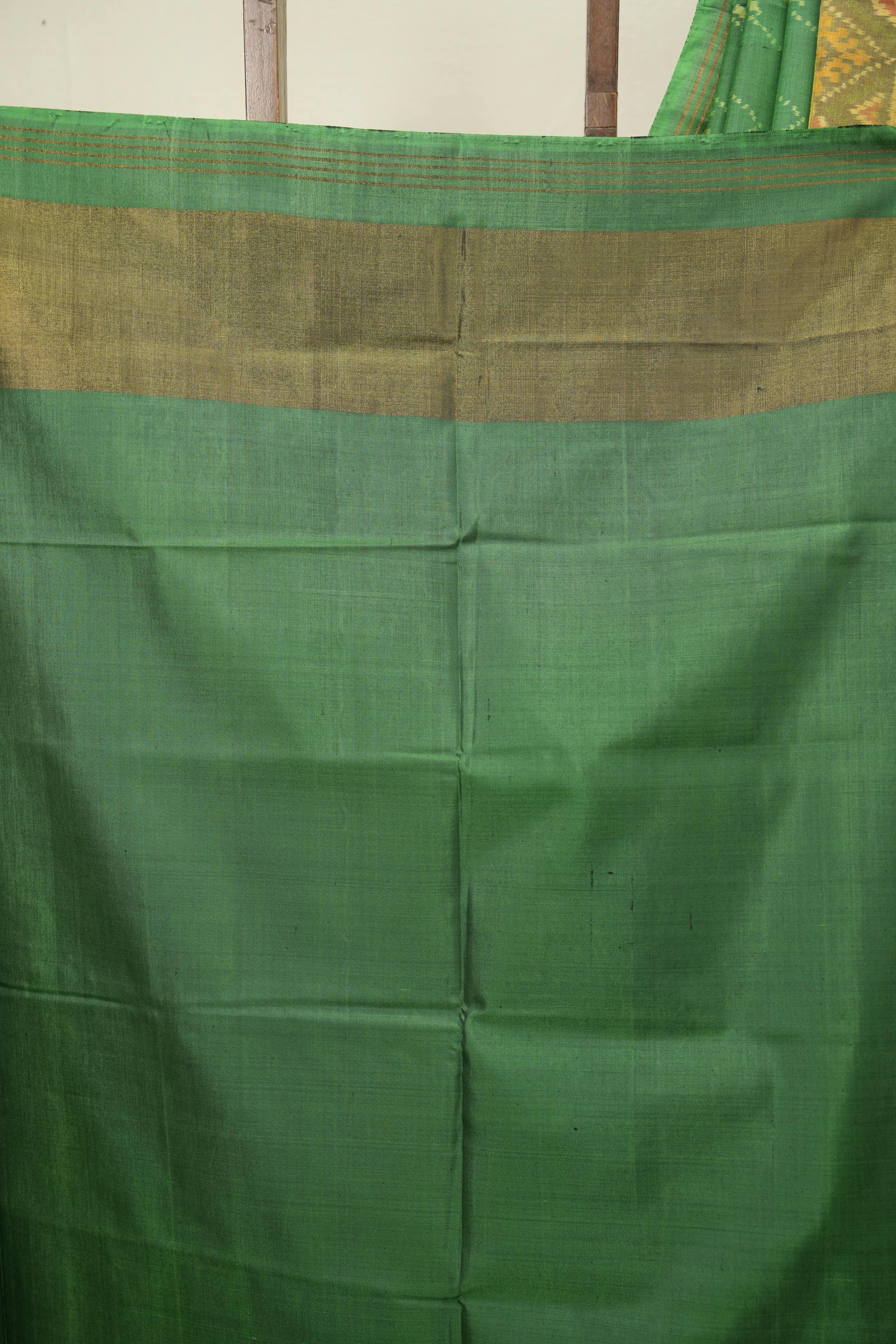 Parrot Green Rajkot Patola Silk Saree - SRPGRPSS644