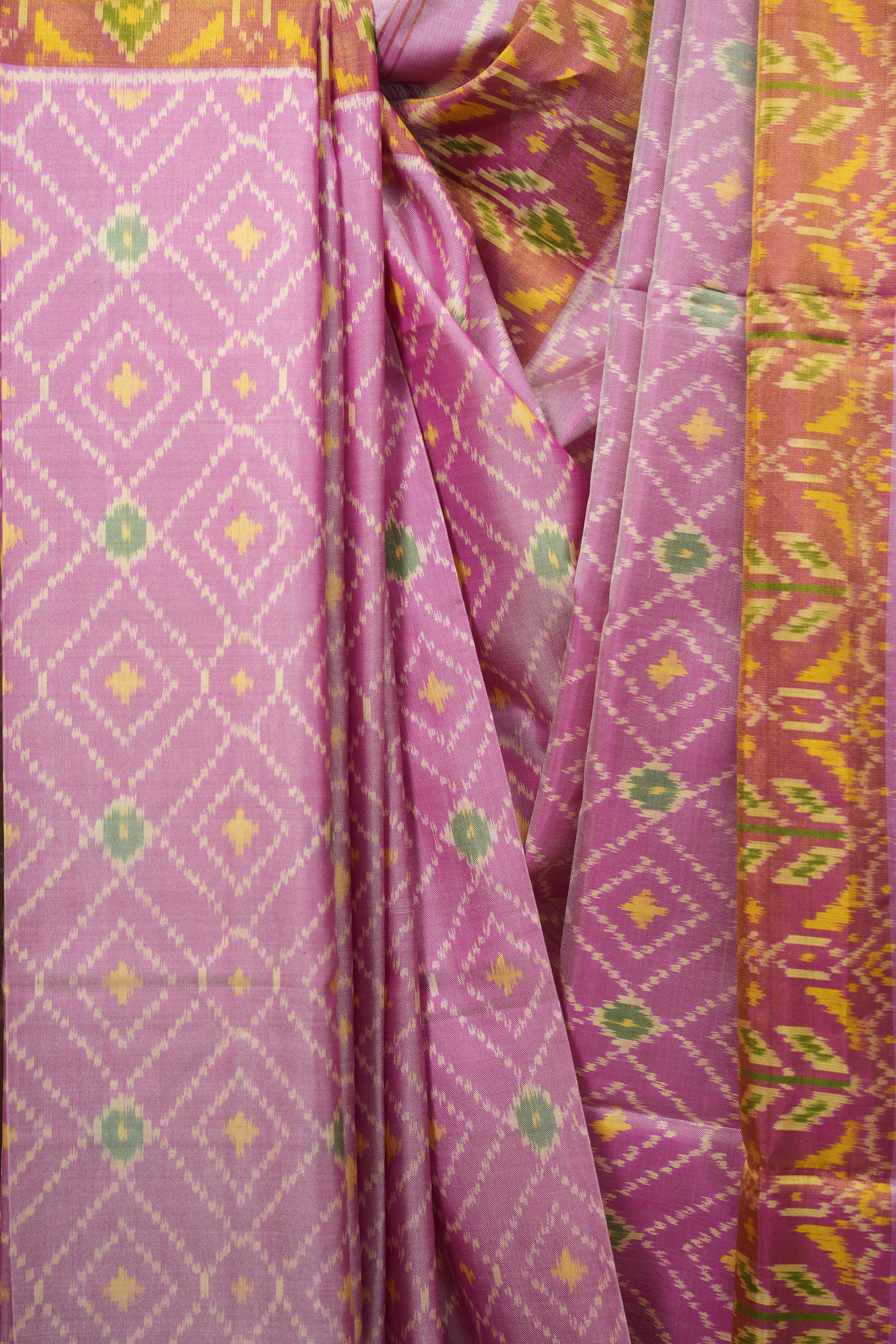 Light Pink Rajkot Patola Silk Saree - SRLPRPSS651