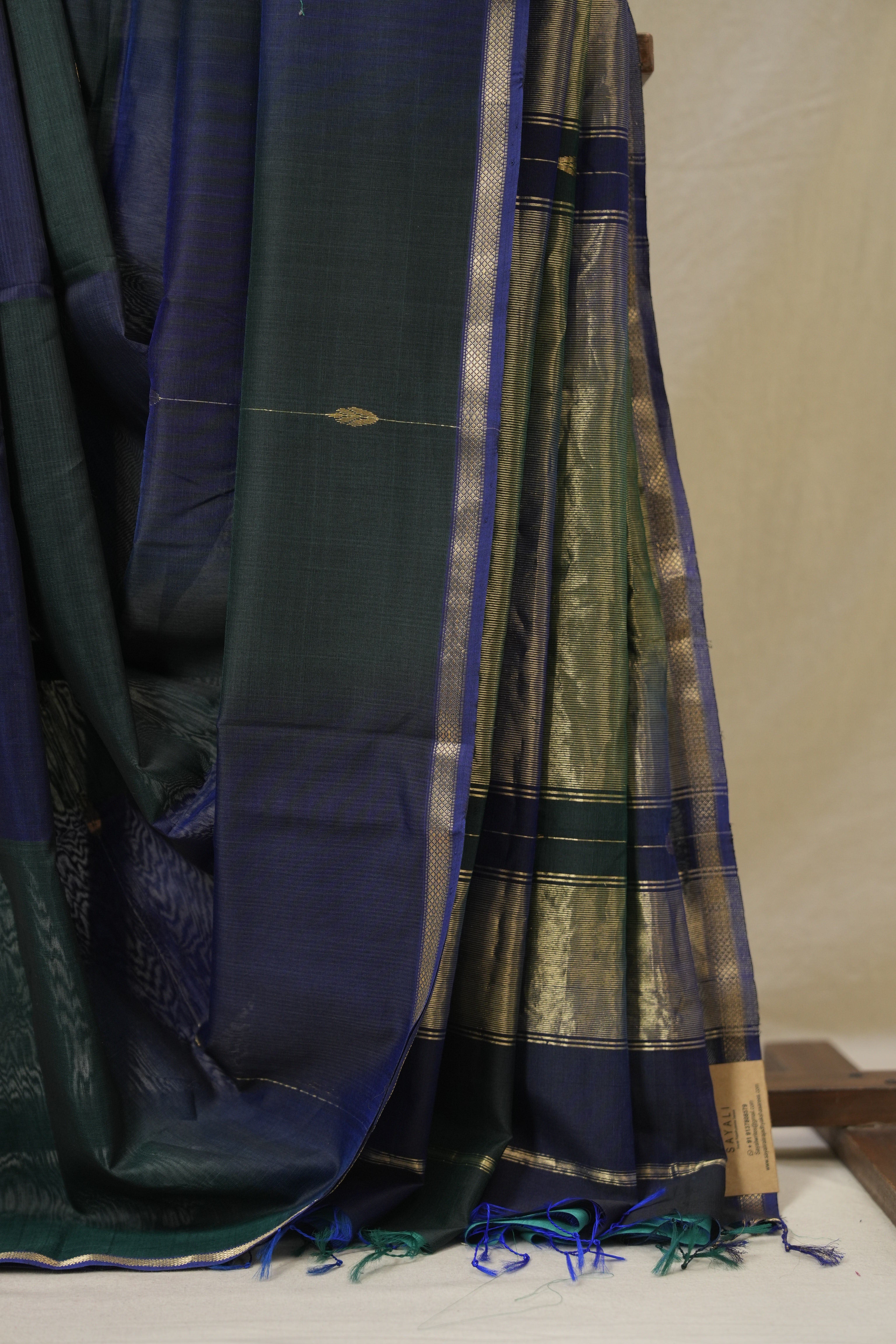 Multicolor Maheshwari Saree - SRMMS1159