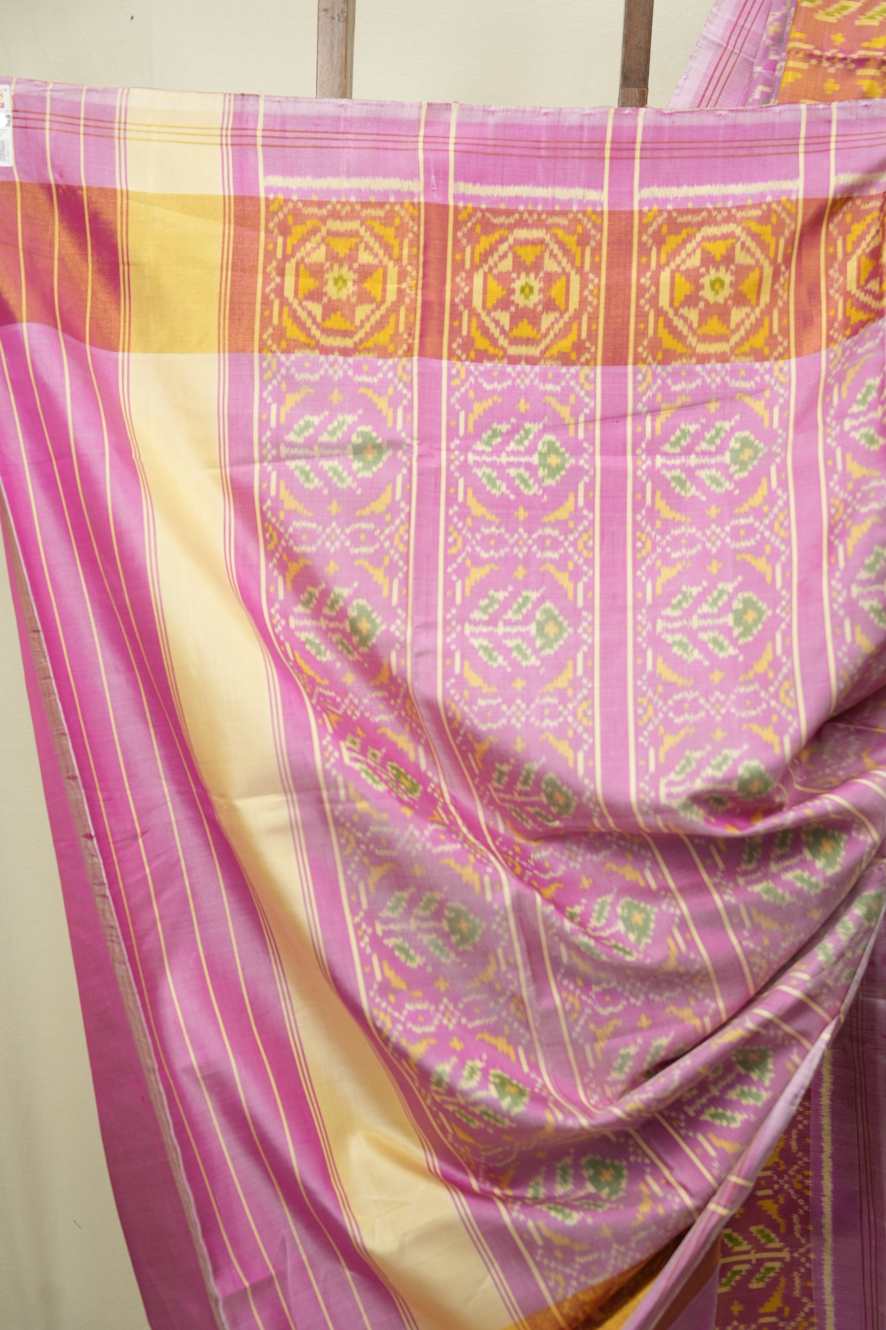 Light Pink Rajkot Patola Silk Saree - SRLPRPSS638