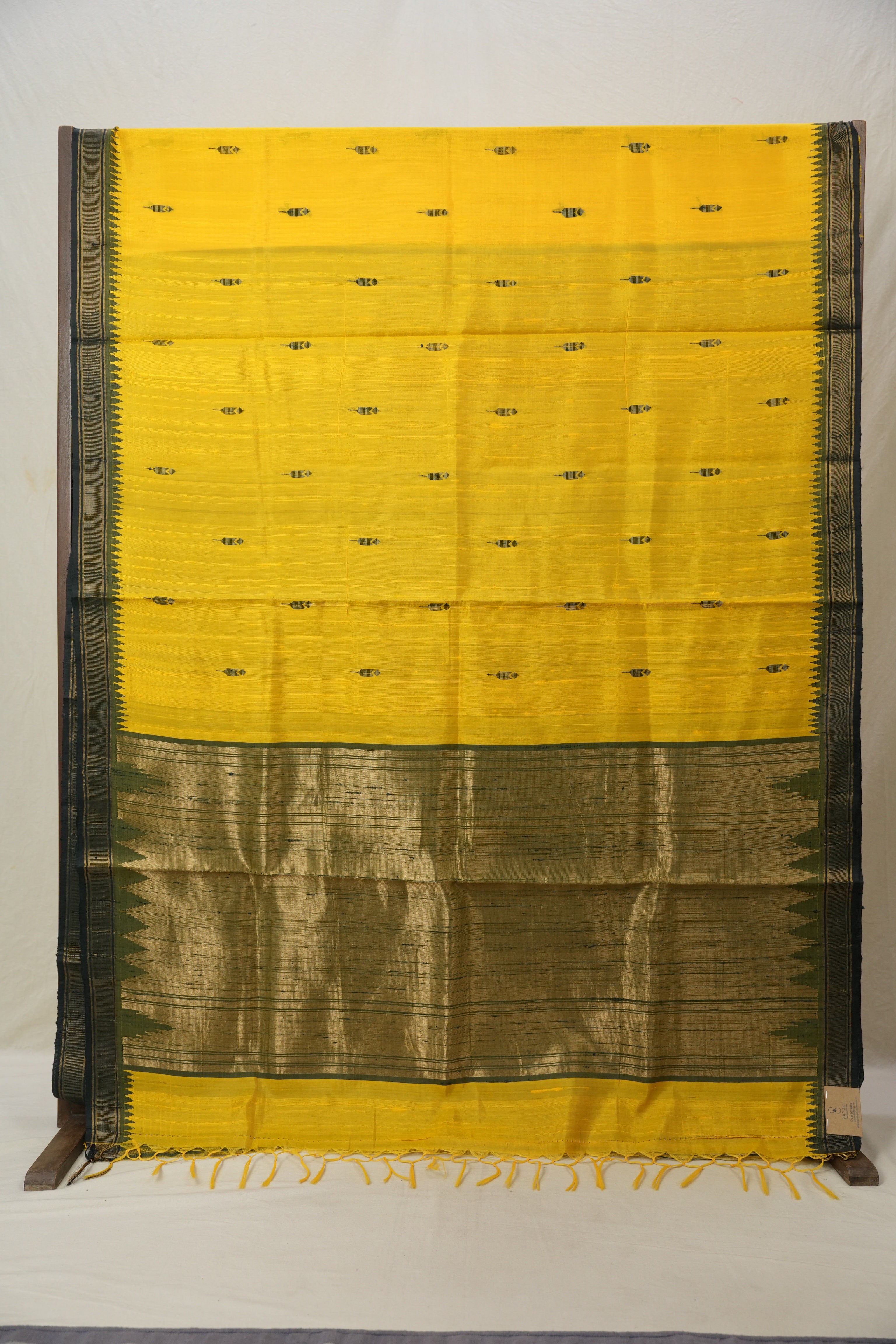 Yellow Raw Silk Saree - SRYRSS878