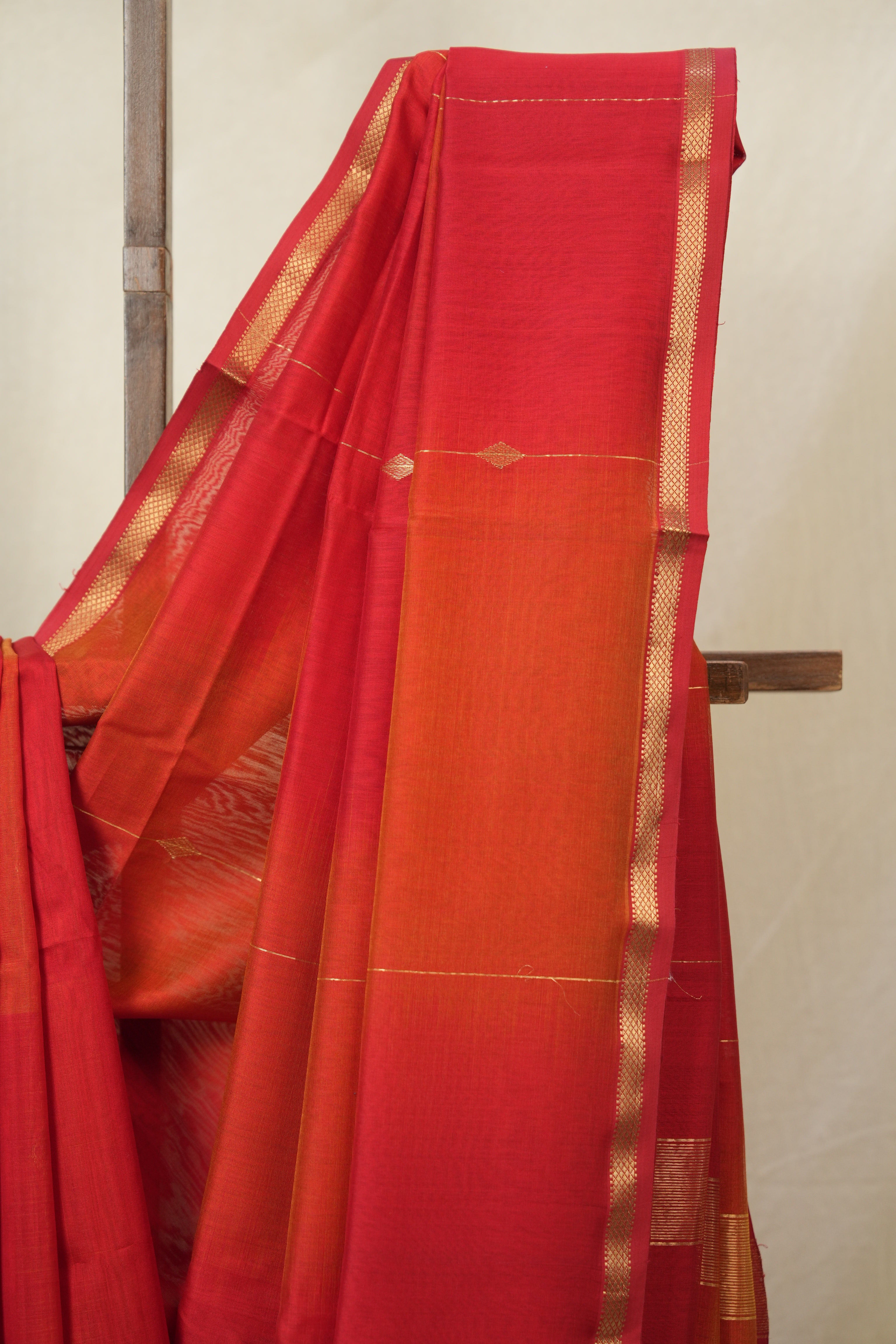 Red Maheshwari Saree - SRRMS1149