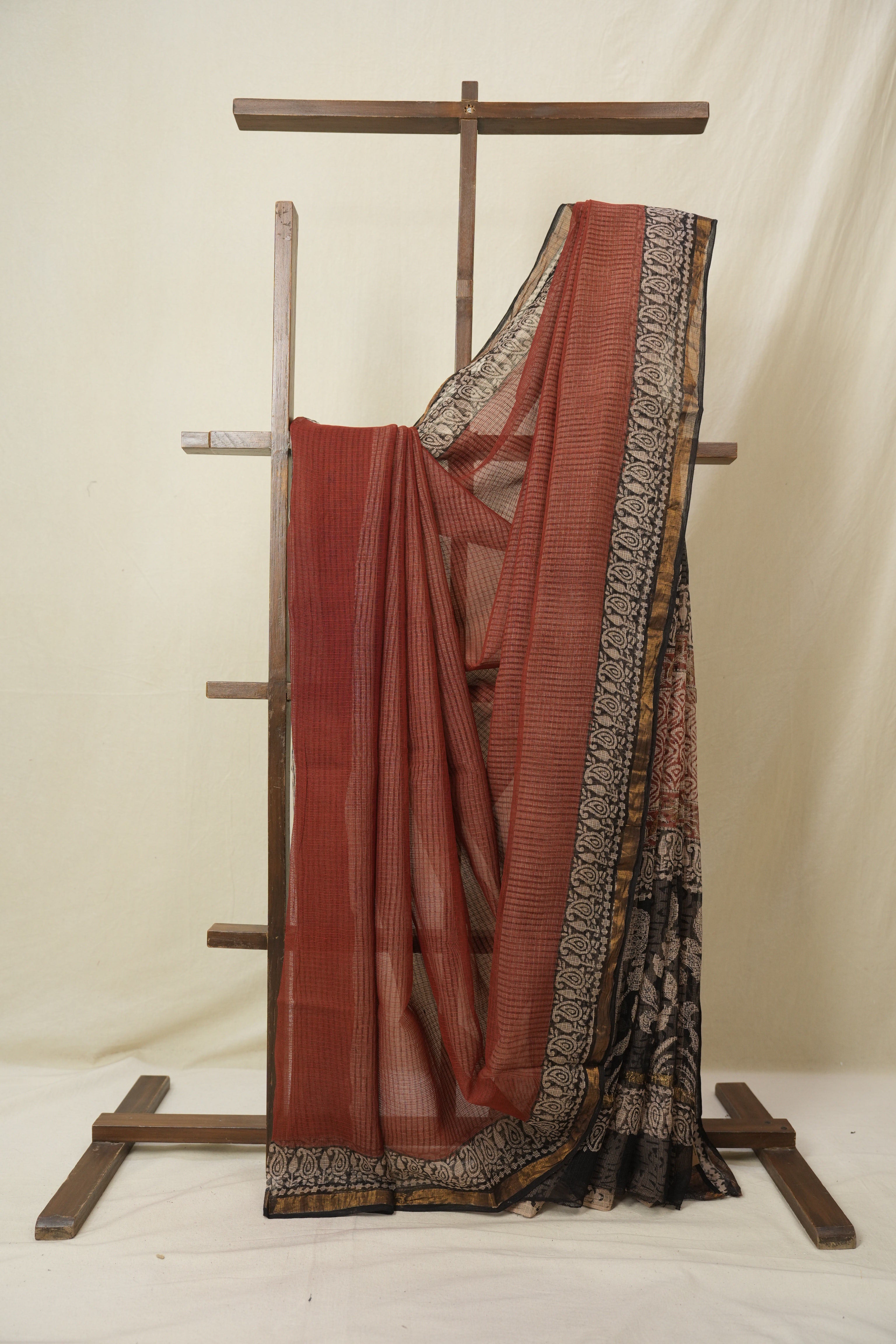 Maroon HBP Kota Doria Saree - SRMKDS254