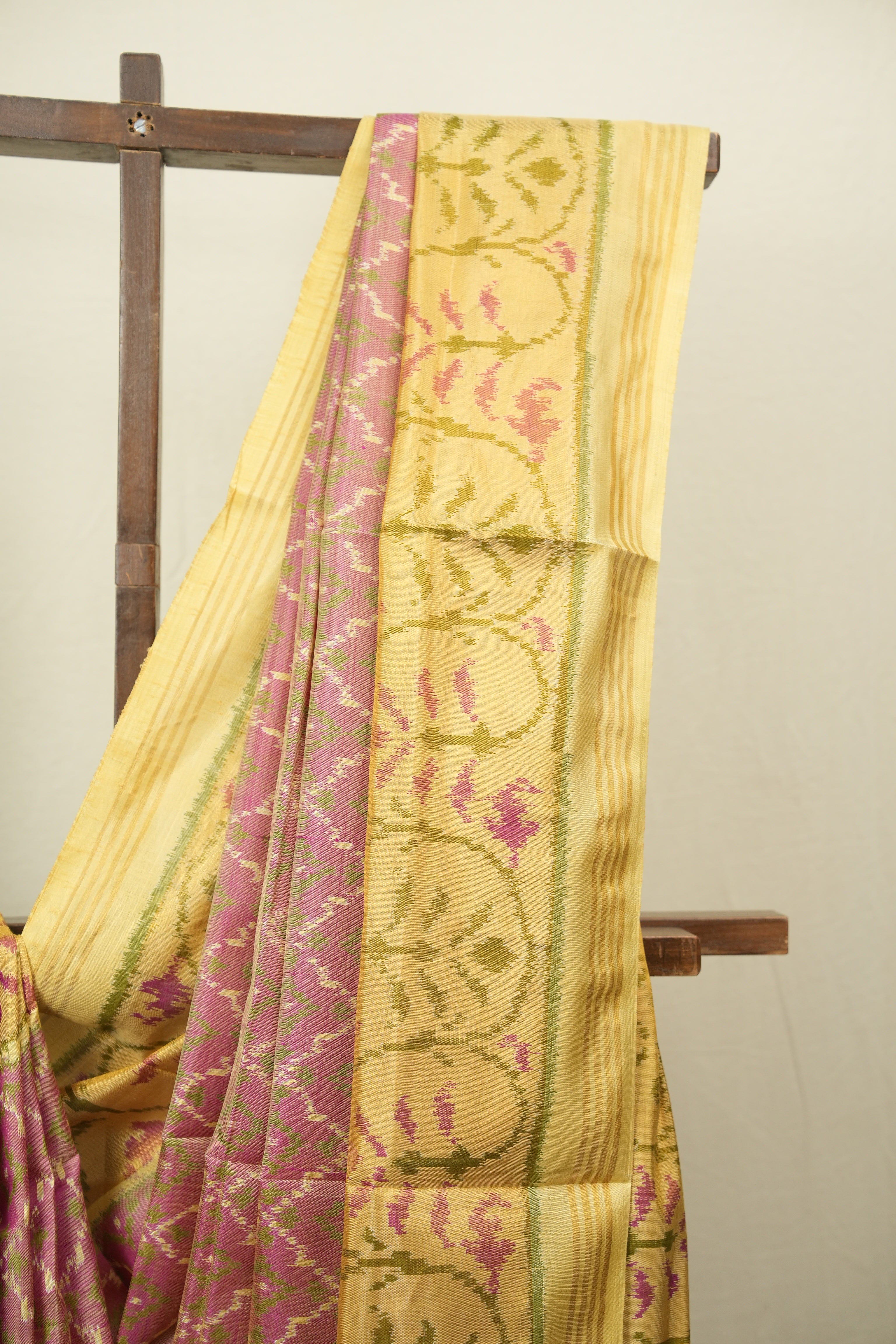 Pink Rajkot Patola Silk Saree - SRPRPSS642
