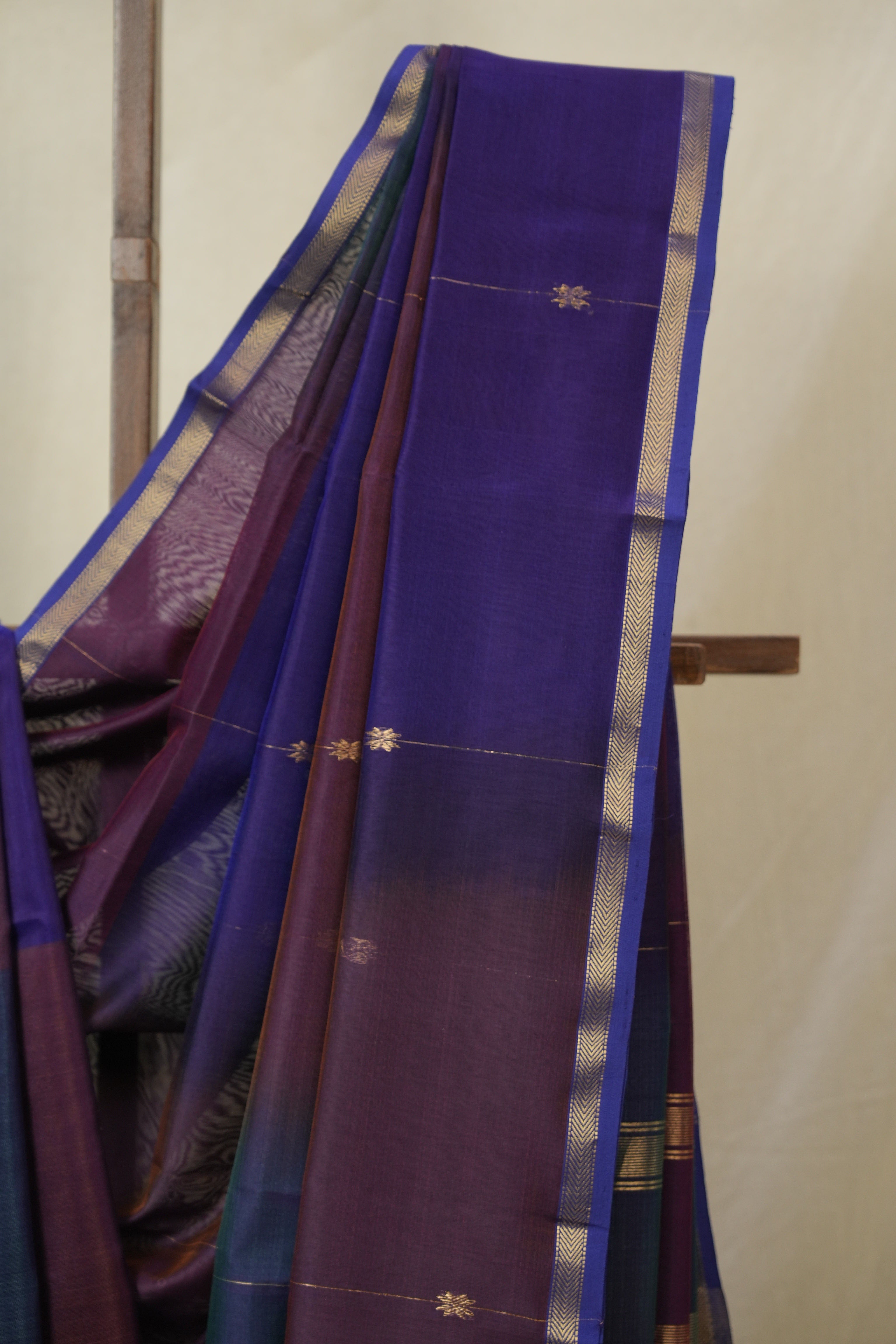 Multicolor Maheshwari Saree - SRMMS1151