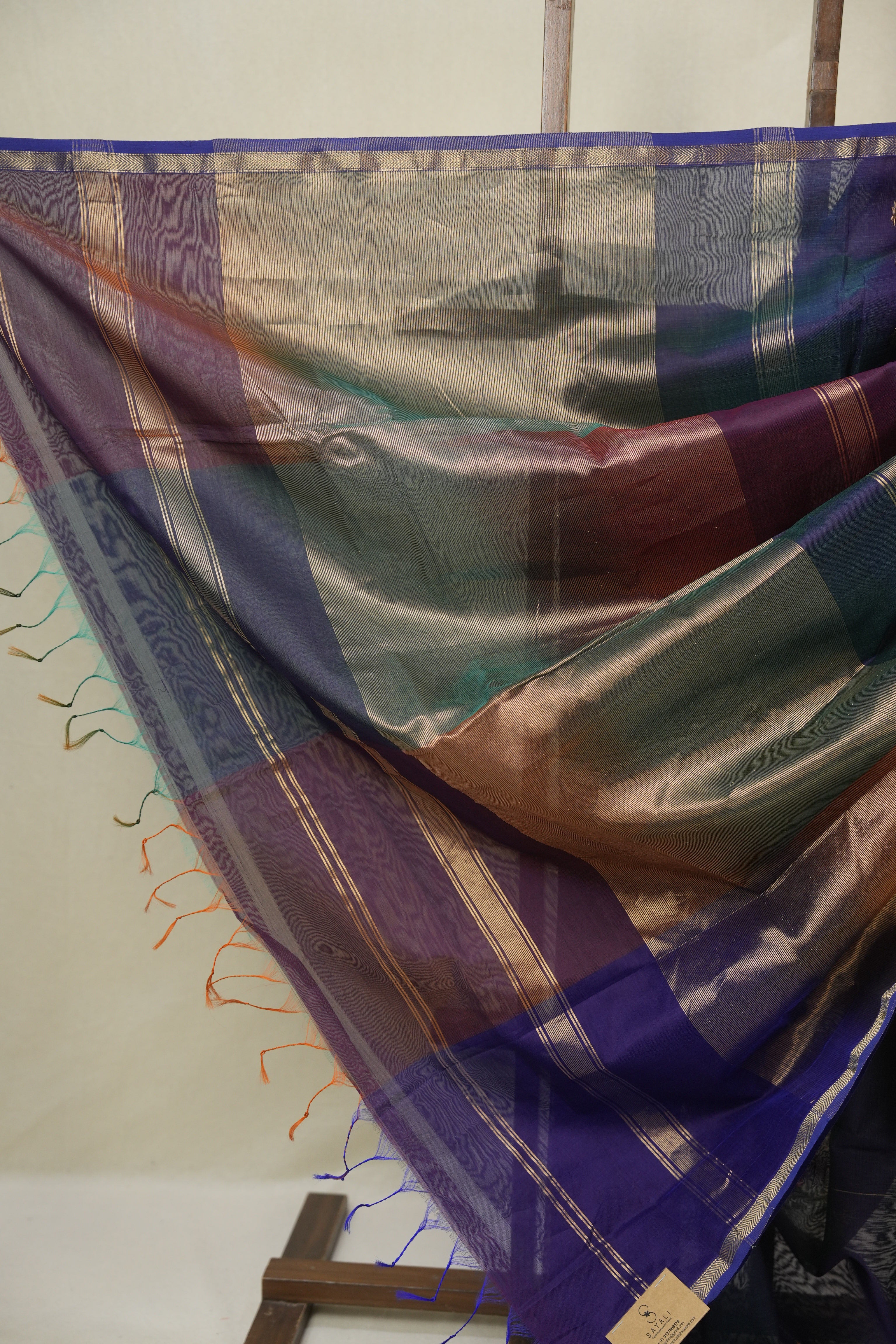 Multicolor Maheshwari Saree - SRMMS1151