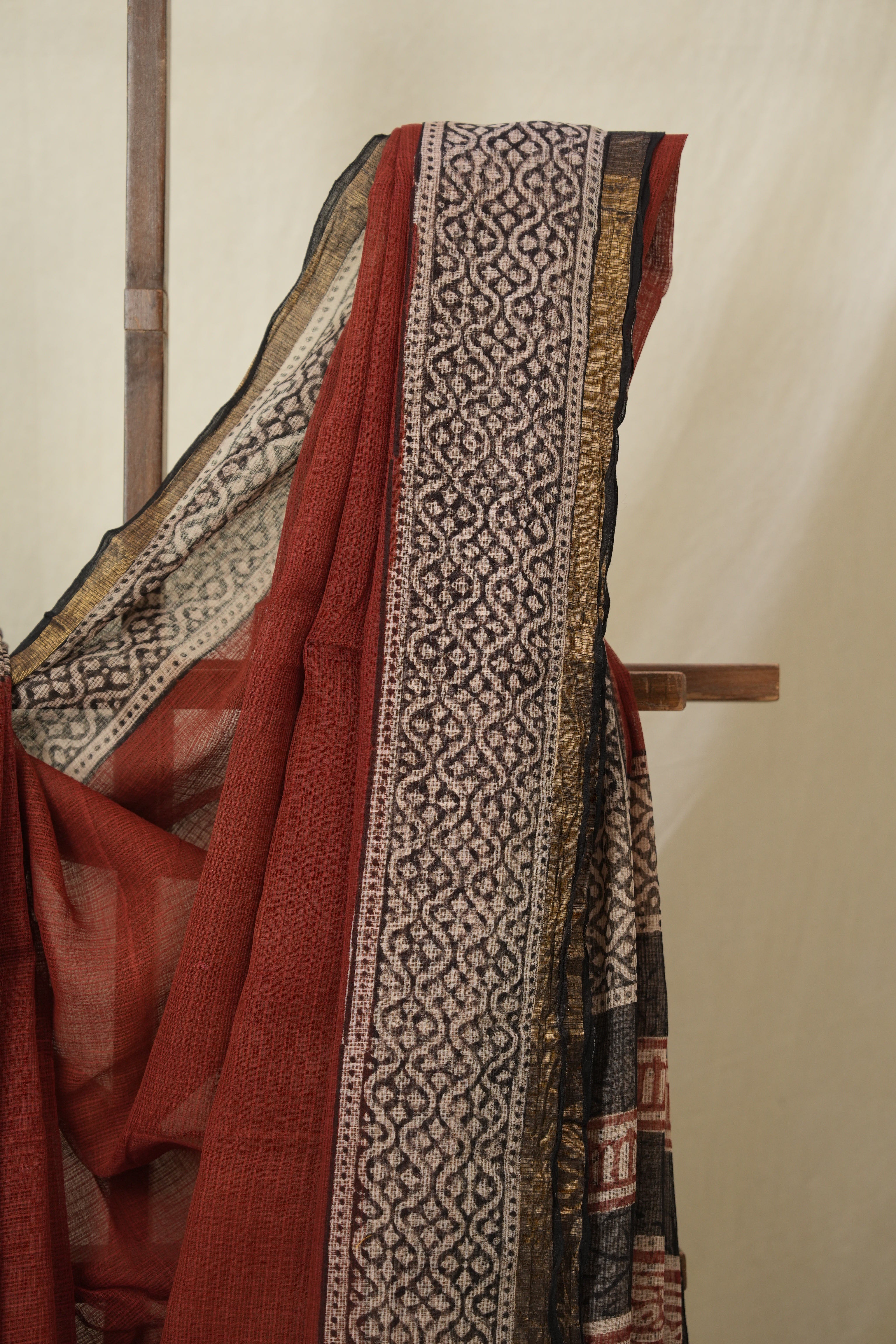 Maroon HBP Kota Doria Saree - SRMKDS255