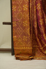Two Tone Yellow Rajkot Patola Silk Saree - SRTTYRPSS637