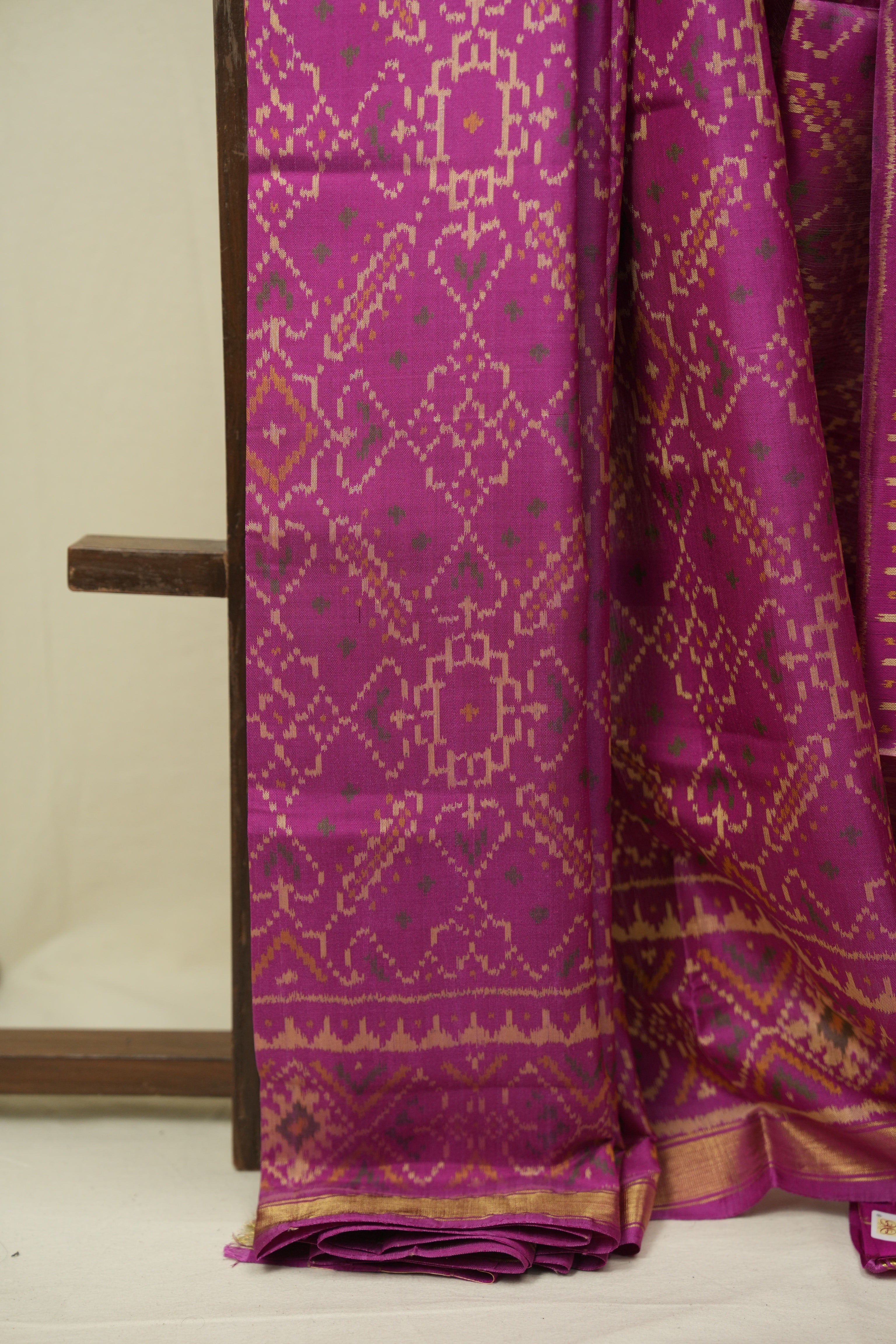 Pink Rajkot Patola Silk Saree - SRPRPSS653