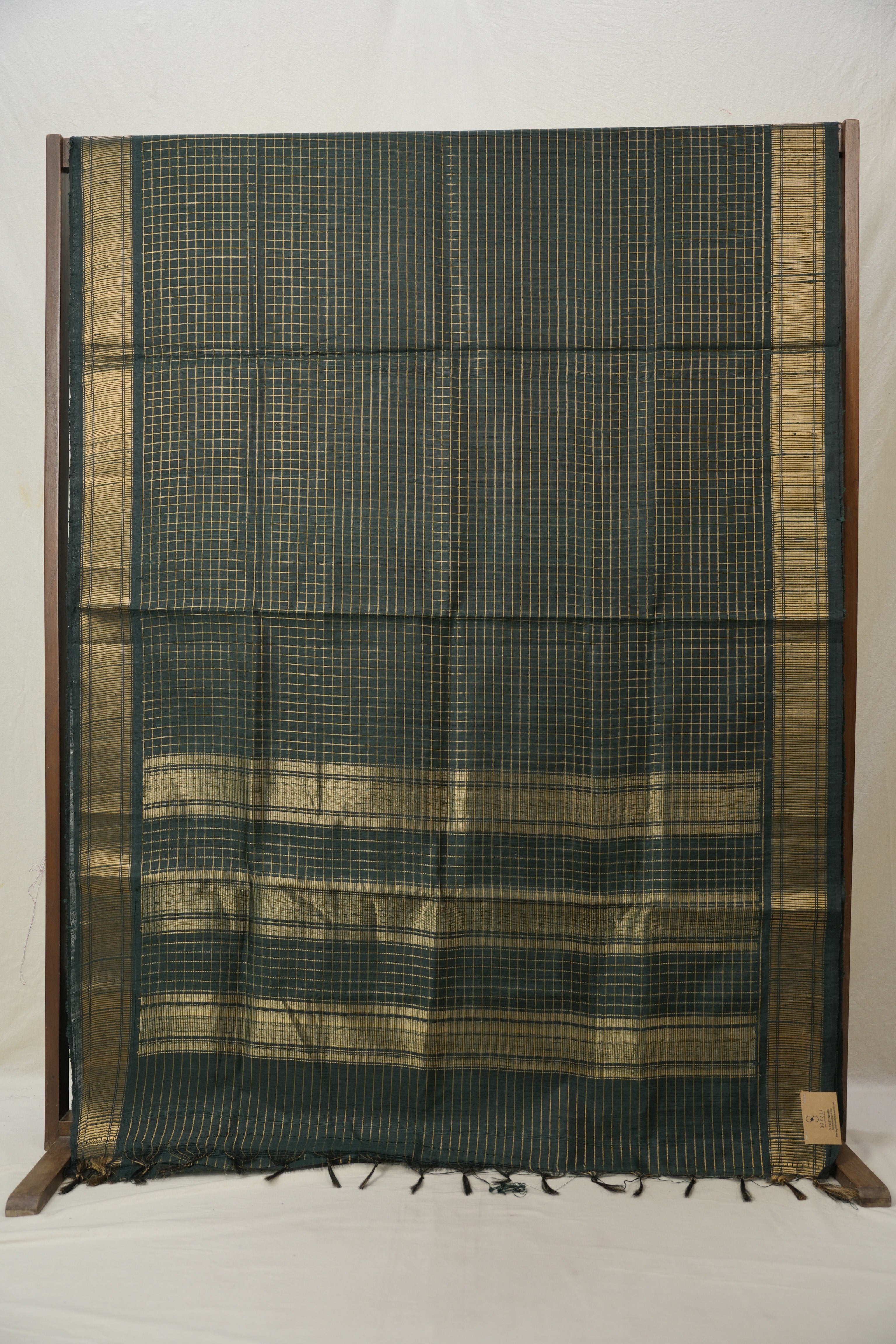 Green Raw Silk Saree - SRGRSS932