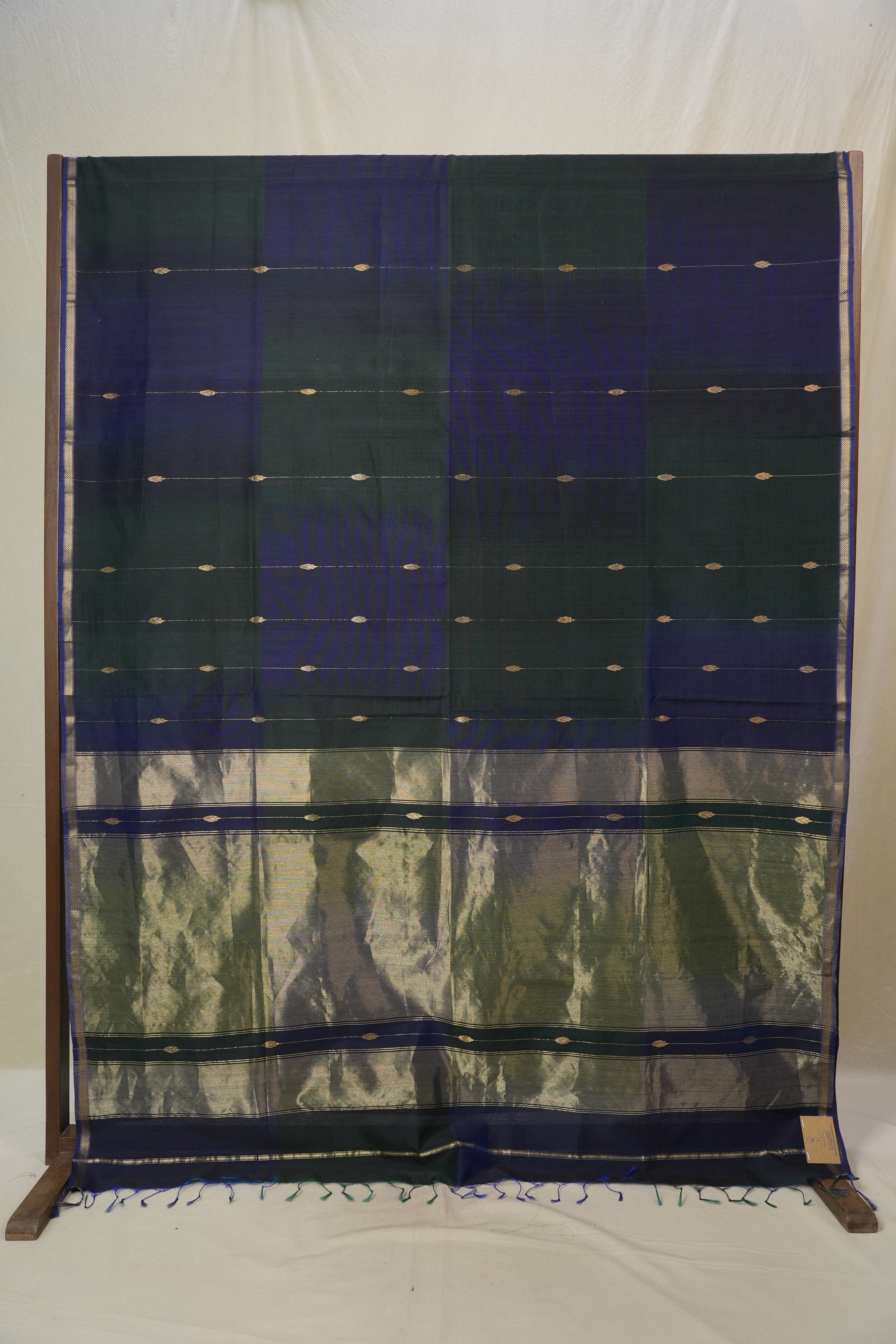 Multicolor Maheshwari Saree - SRMMS1159