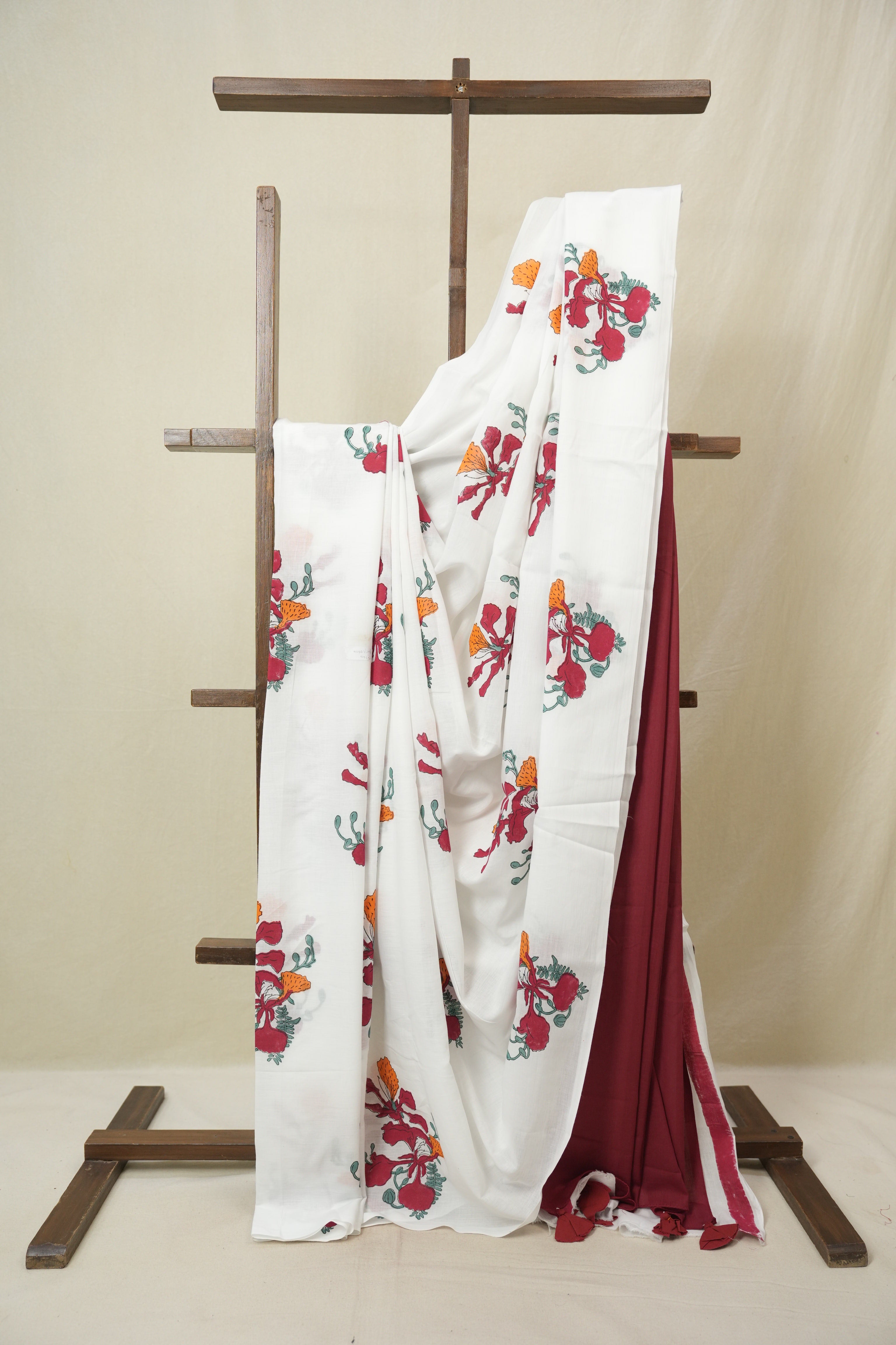 White HBP Signature Cotton Saree - SRWSCS32