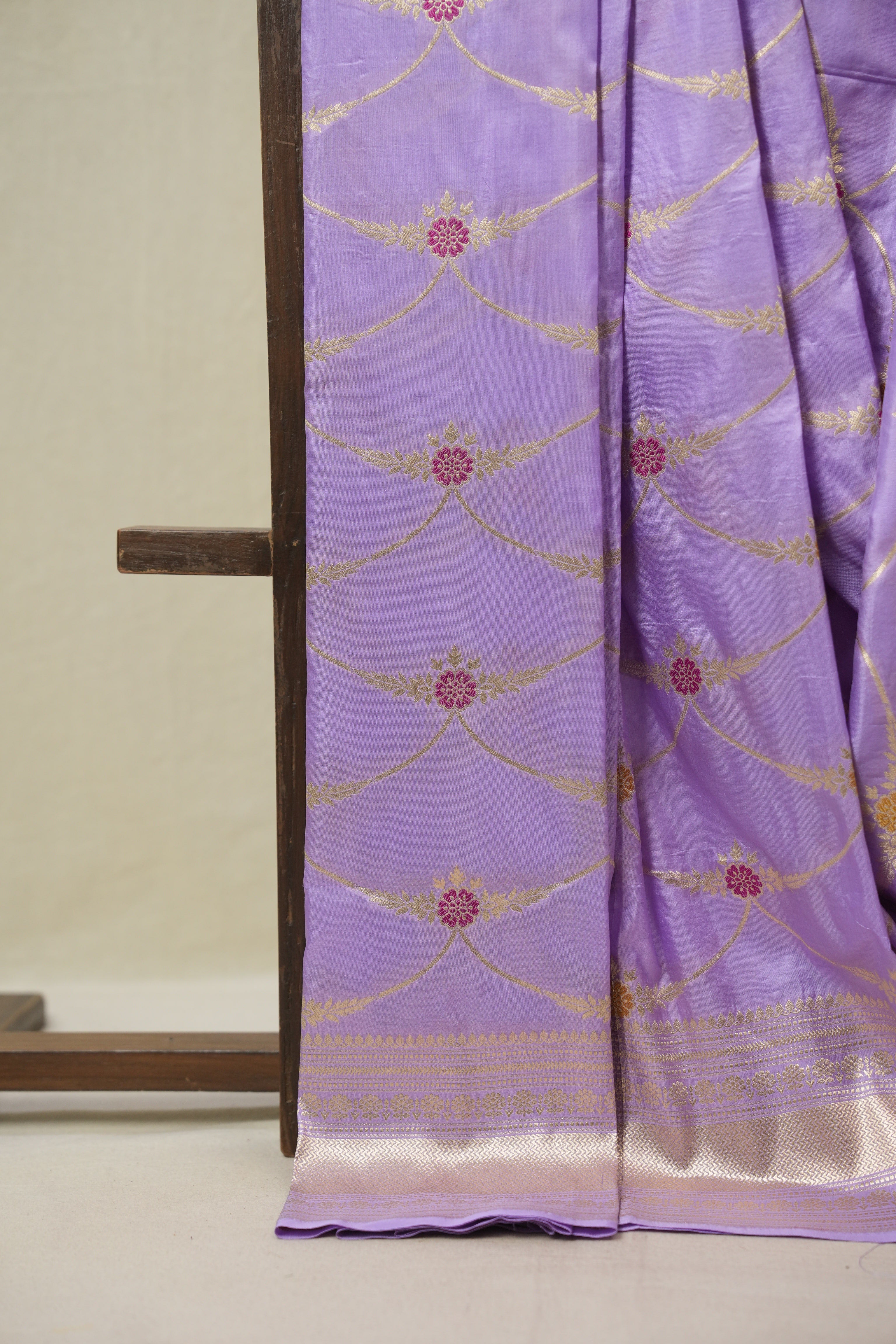 Lavender Banarasi Silk Saree - SRLBSS917