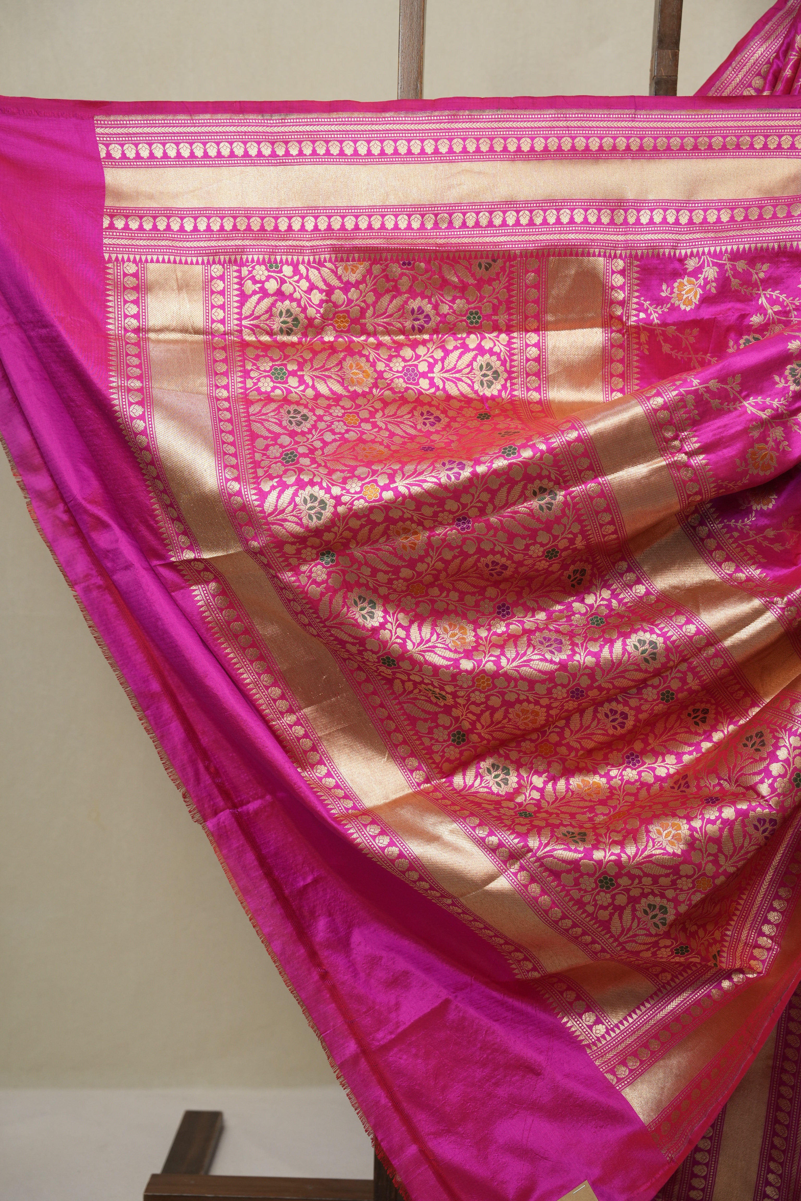 Pink Banarasi Silk Saree - SRPBSS918