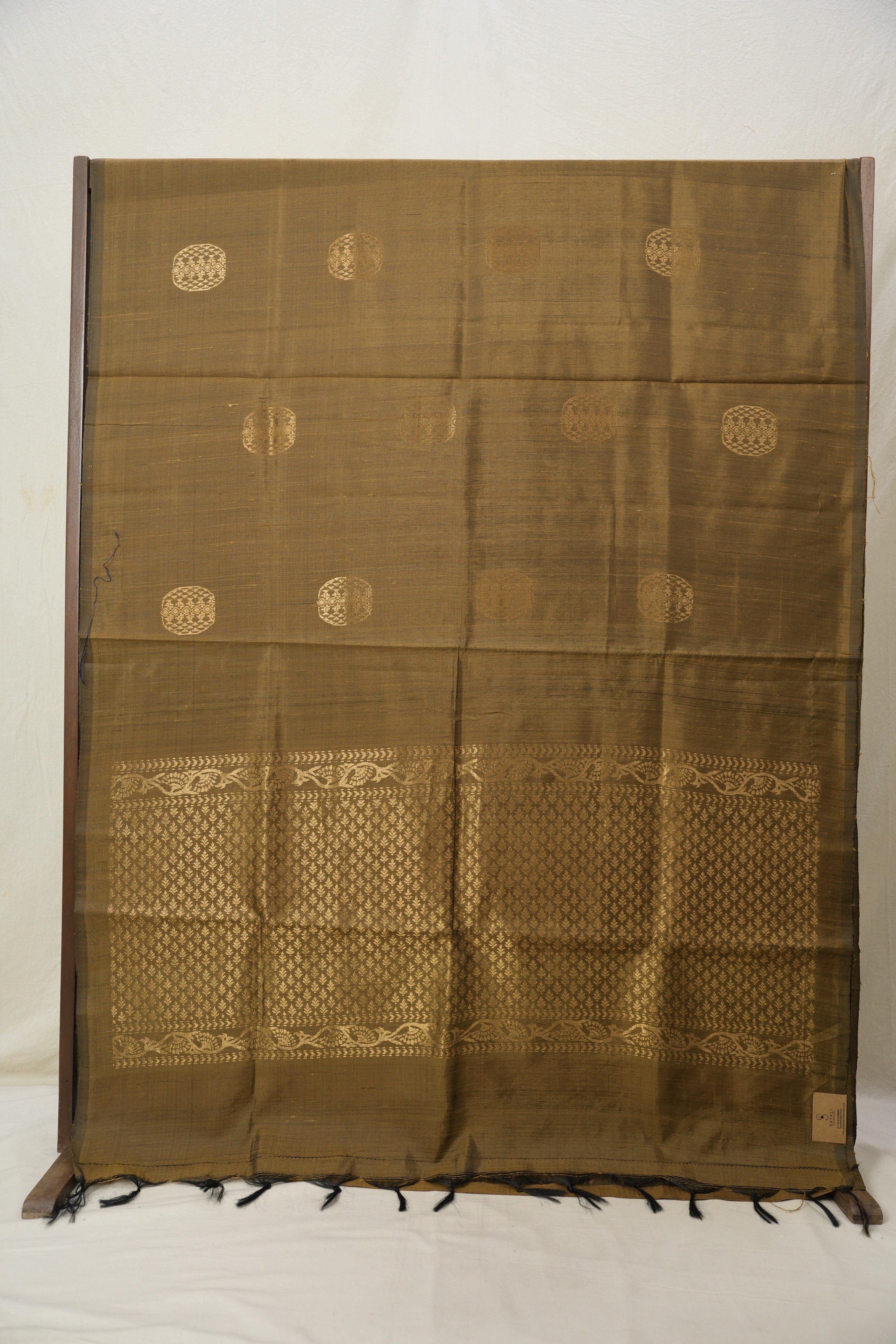 Metallic Gold Raw Silk Saree - SRMGRSS820