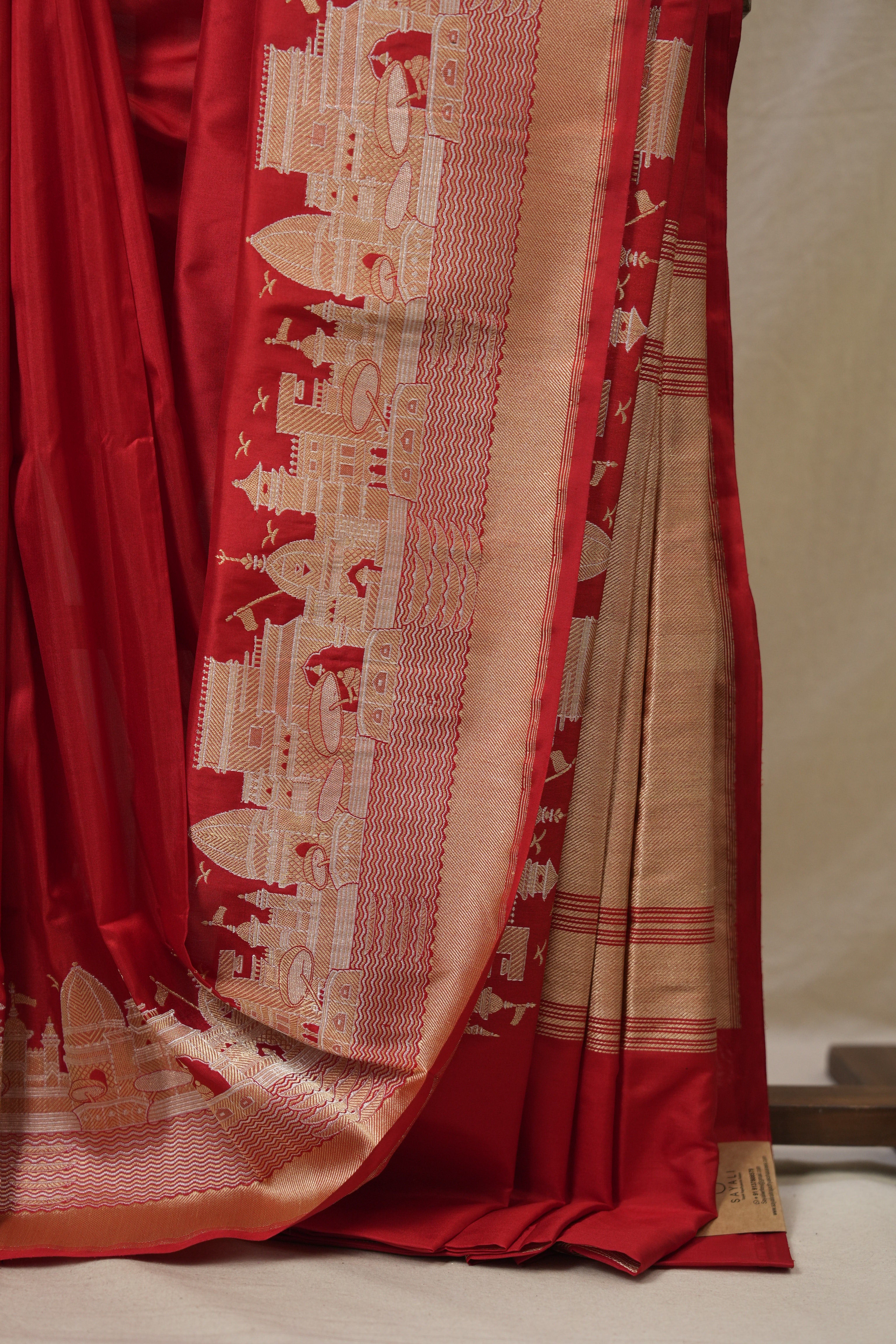 Red Banarasi Silk Saree - SRRBSS920