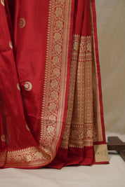 Red Banarasi Silk Saree - SRRBSS922