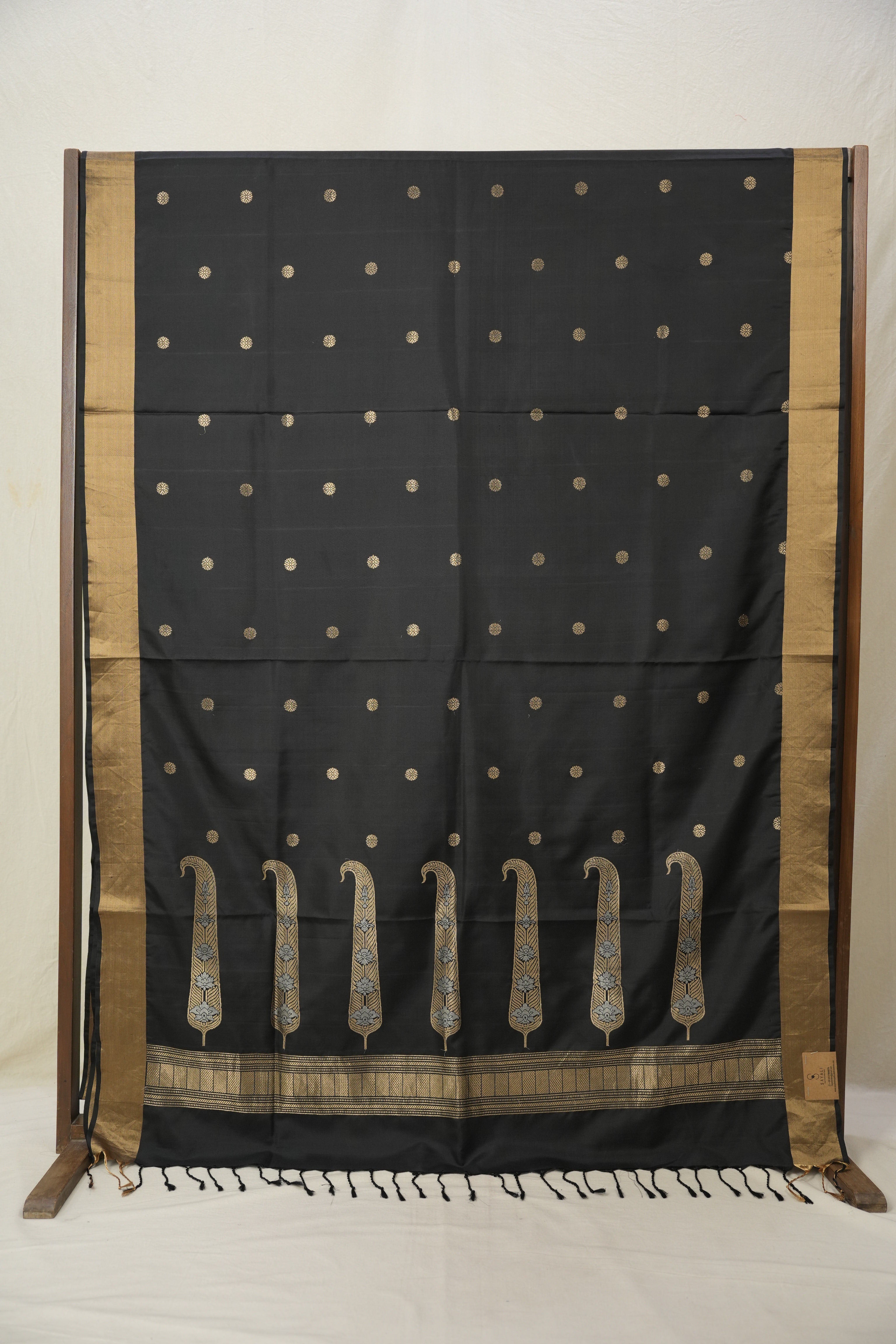 Black Soft Silk Saree - SRBSSS402