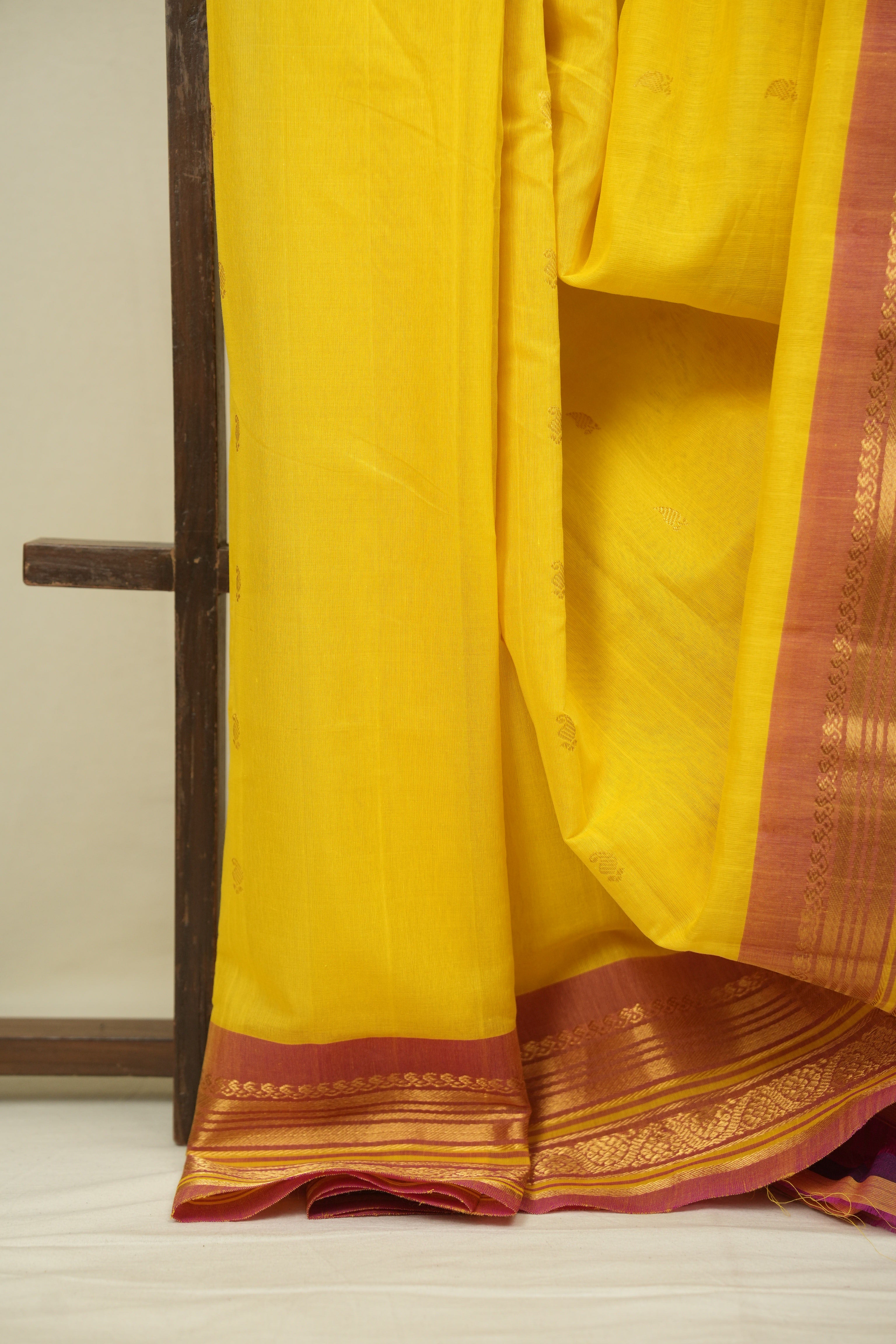 Yellow Gadwal Cotton Silk Saree - SRYGCSS207