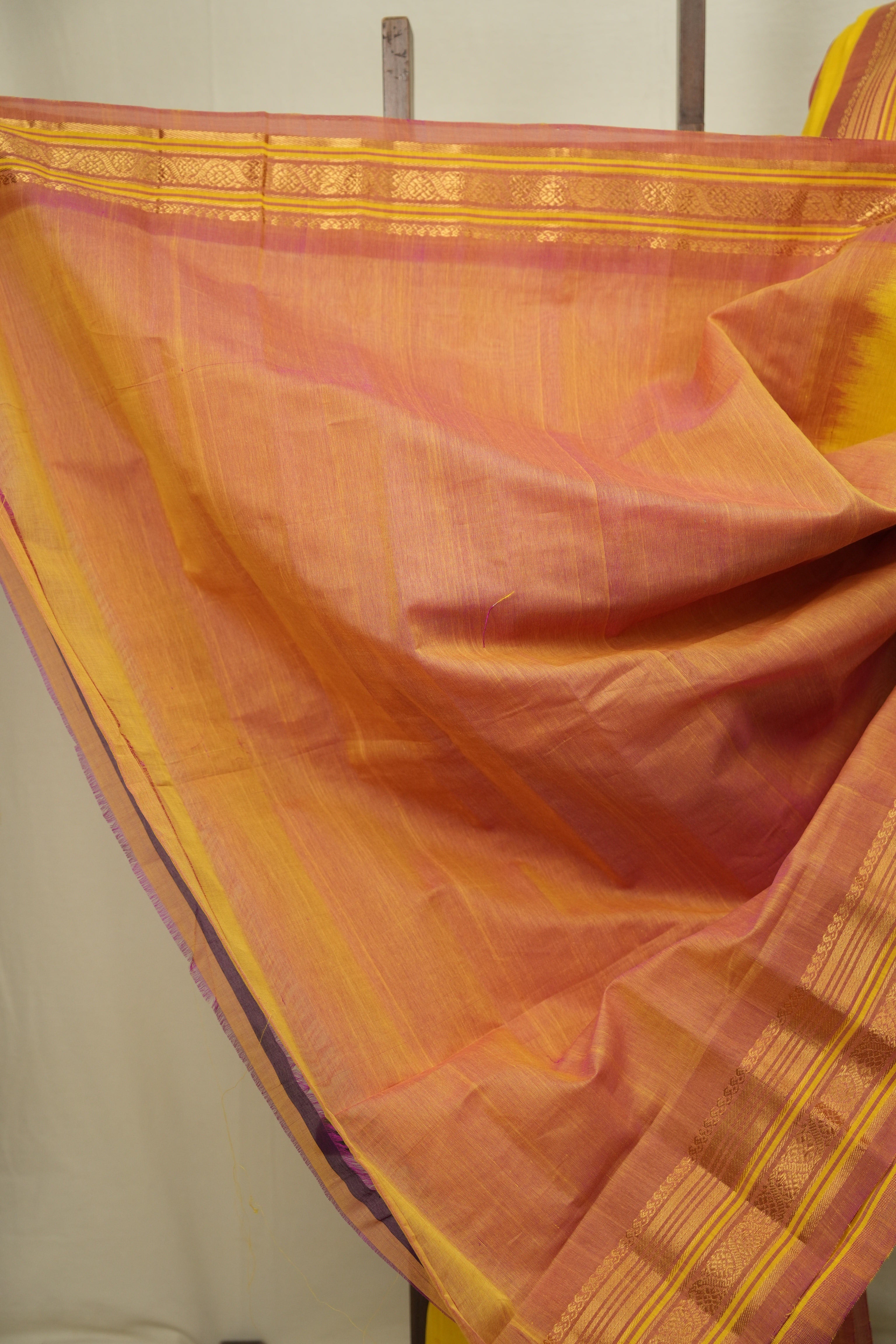Yellow Gadwal Cotton Silk Saree - SRYGCSS207