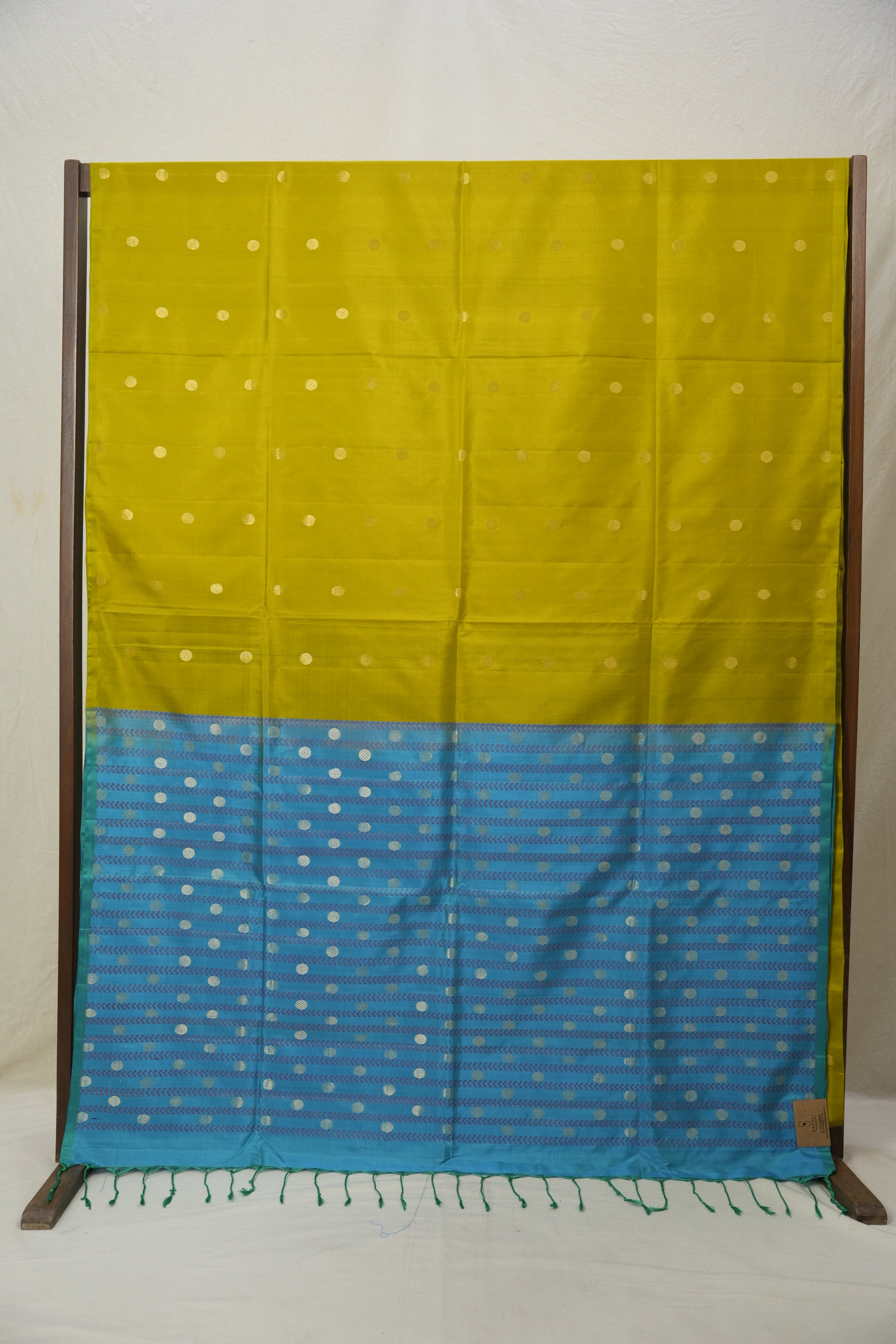 Olive Green Soft Silk Saree - SROGSSS359