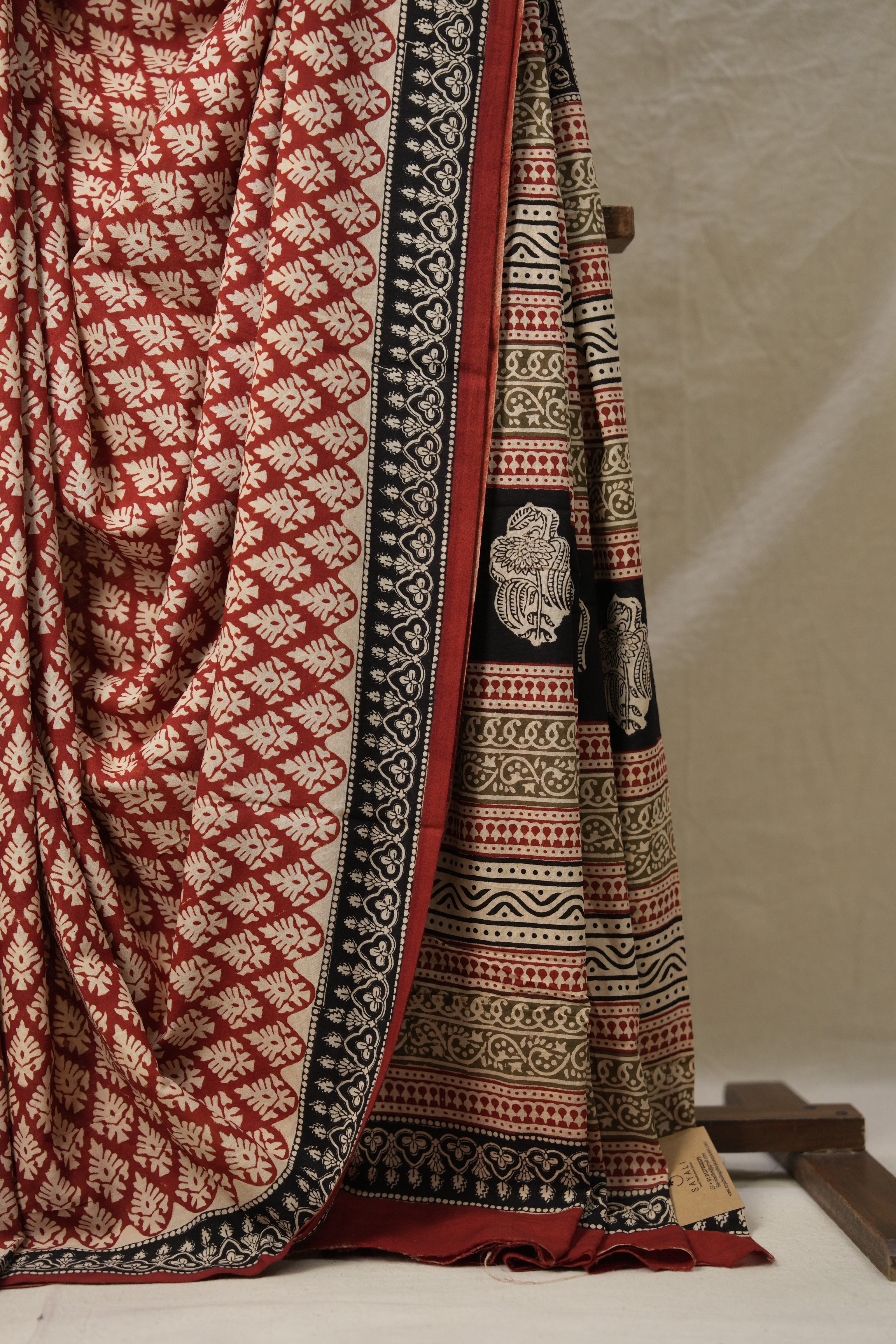 Maroon HBP Cotton Saree (DEFECT) - SRMCS84-PI