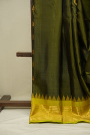 Green Gadwal Silk Saree - SRGGSS666