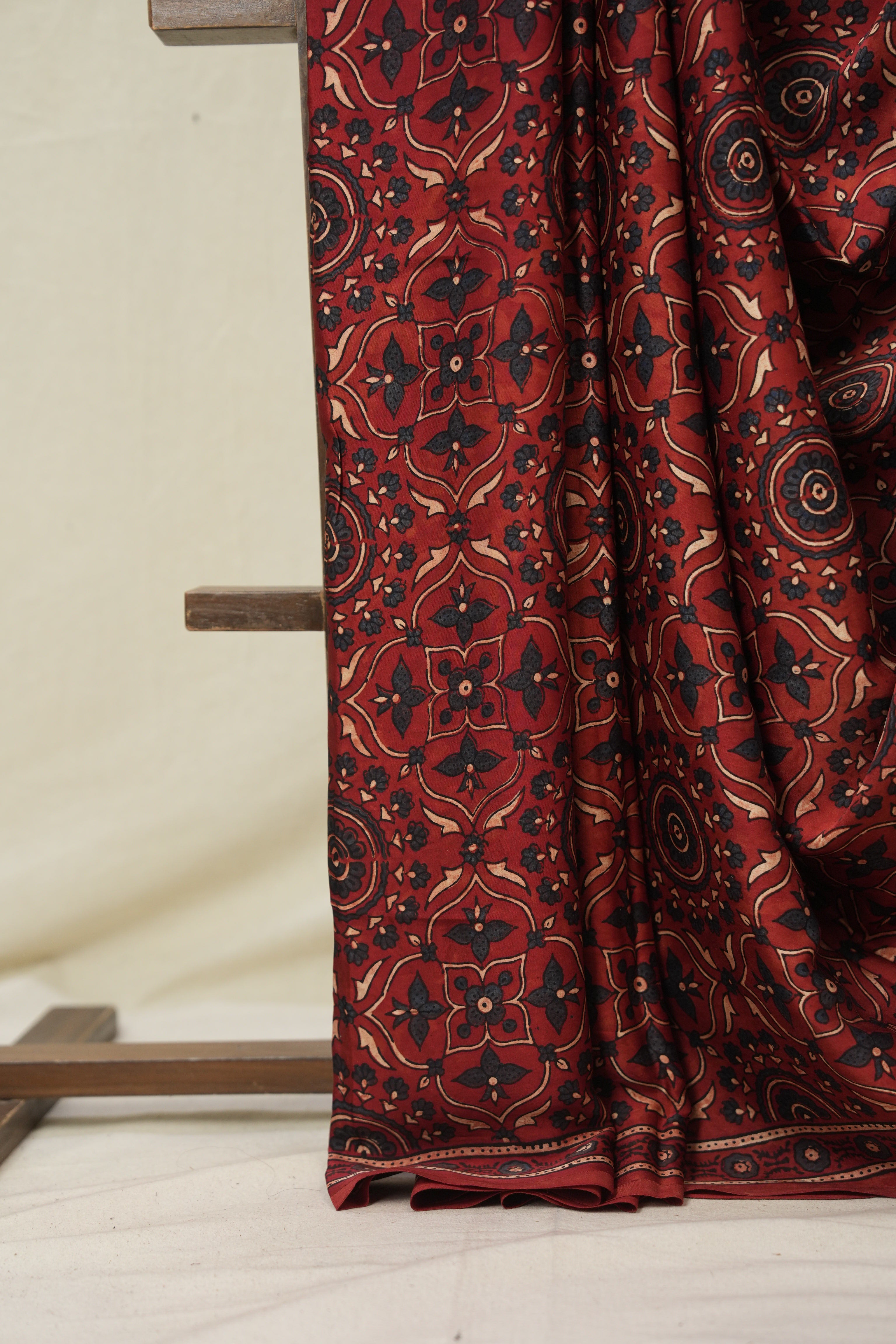 Maroon Modal Silk Saree - SRMMSS639