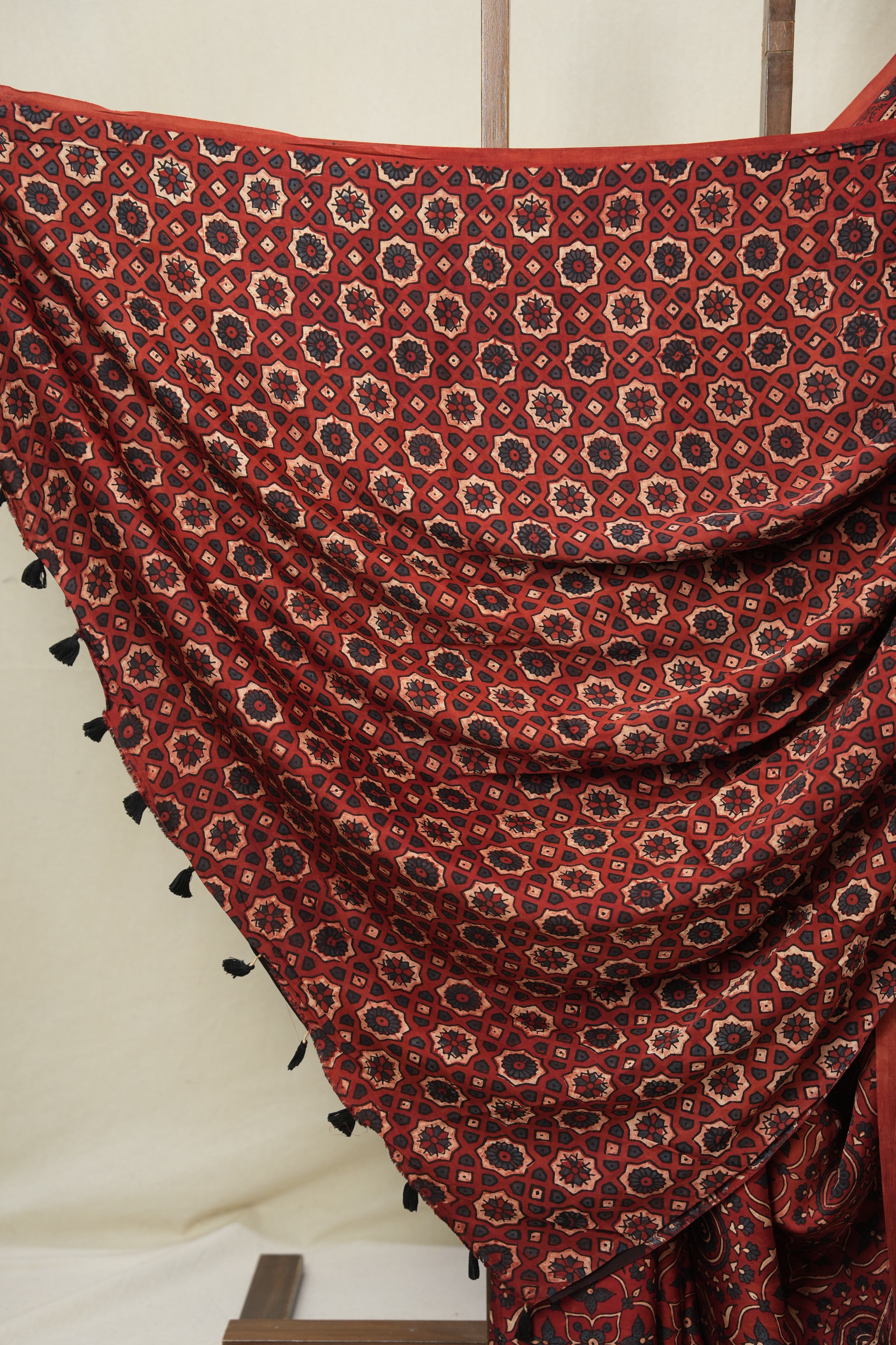 Maroon Modal Silk Saree - SRMMSS639