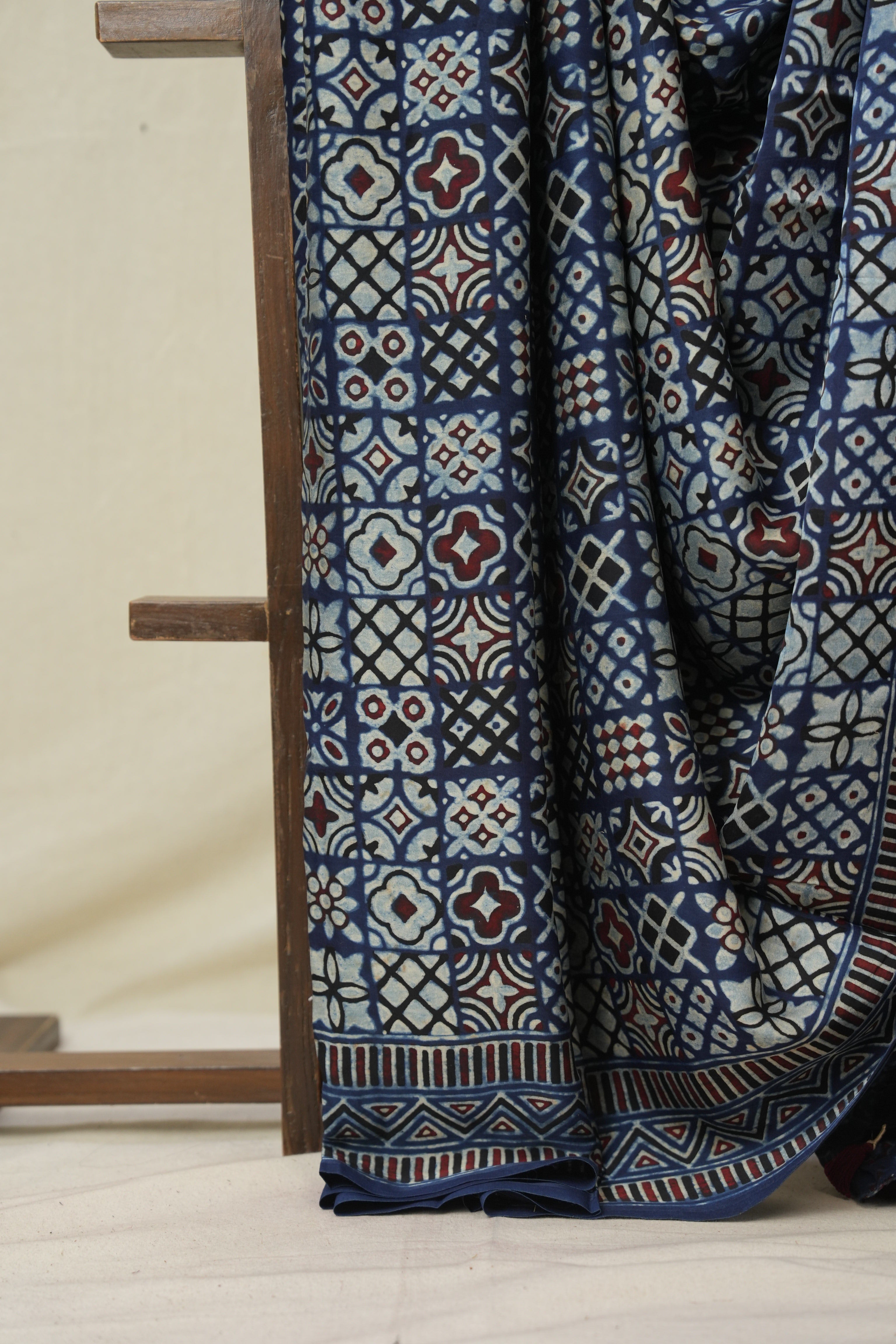 Blue Modal Silk Saree - SRBMSS638