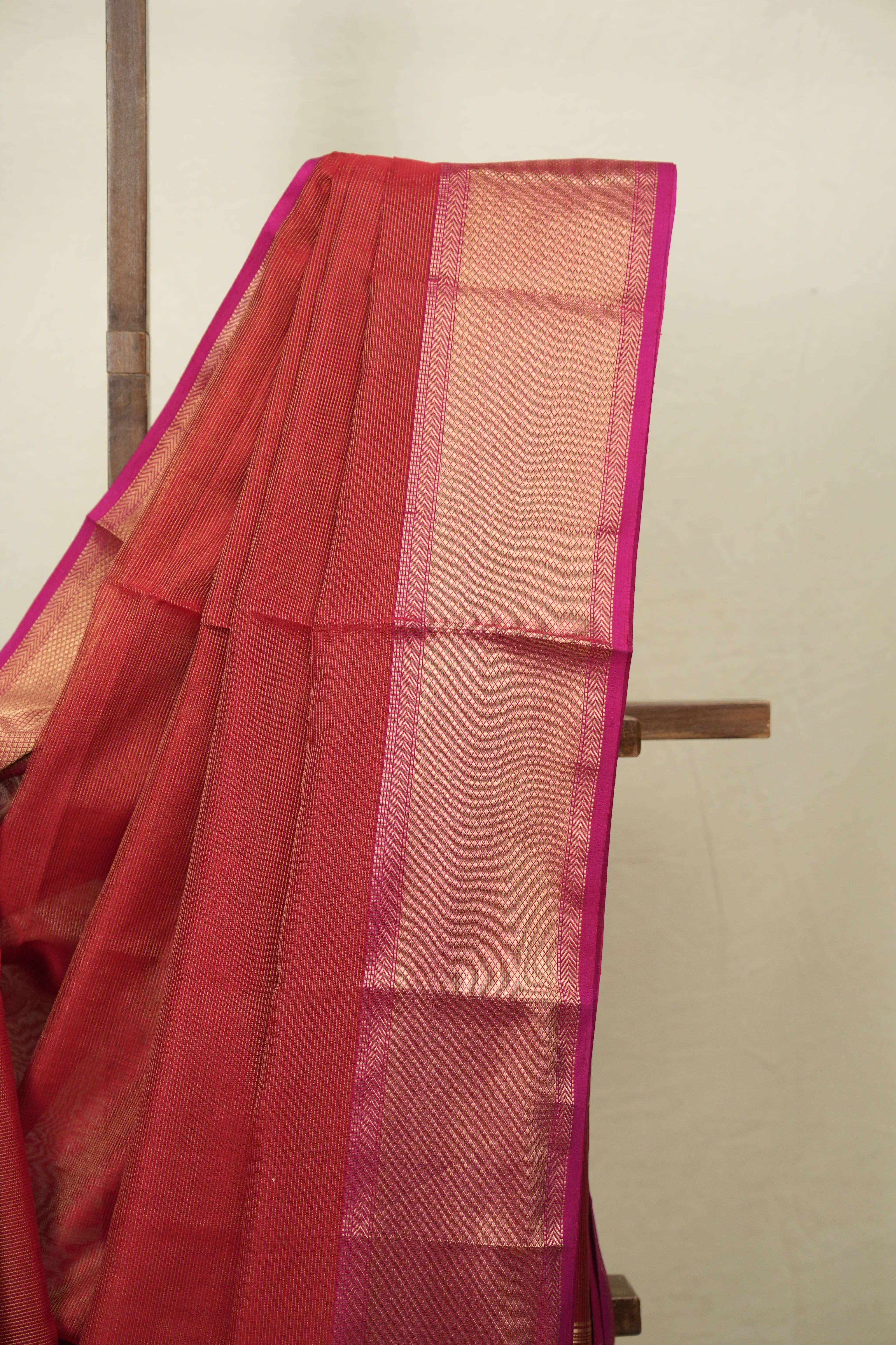 Red Maheshwari Tissue Saree - SRRMTS770