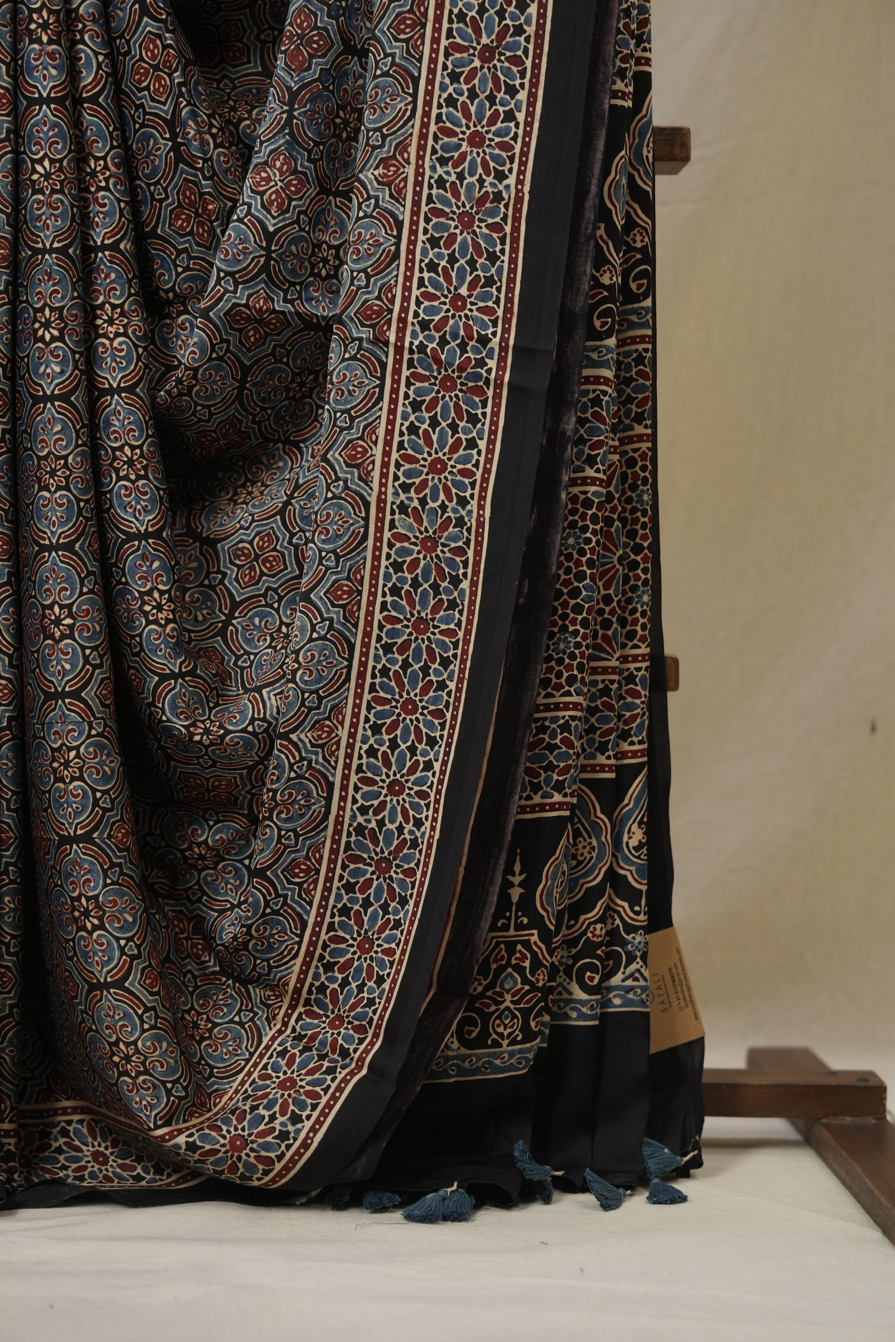 Blue Black HBP Modal Silk Saree - SRBBMSS597