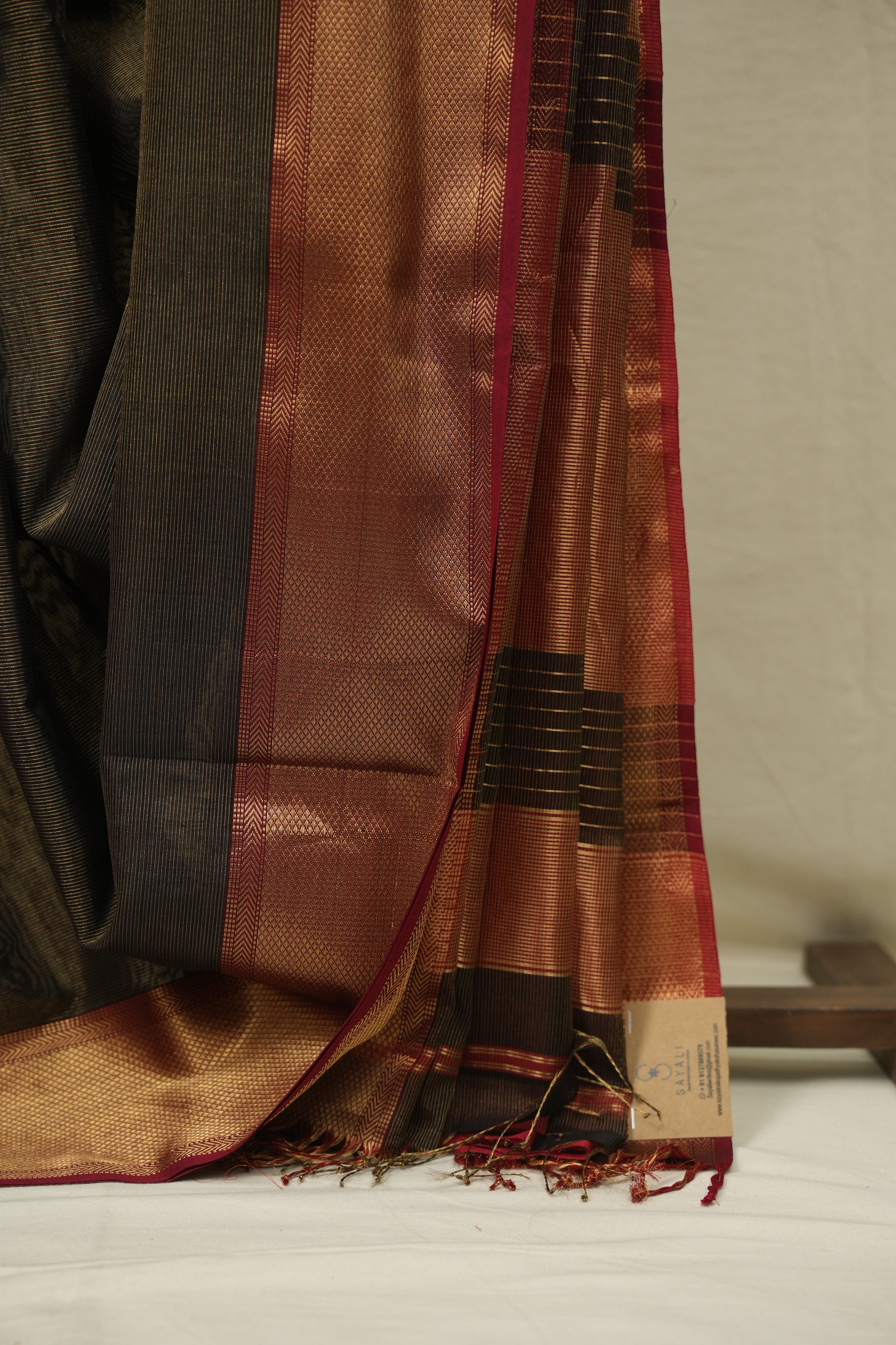 Green Maheshwari Tissue Saree - SRGMTS768