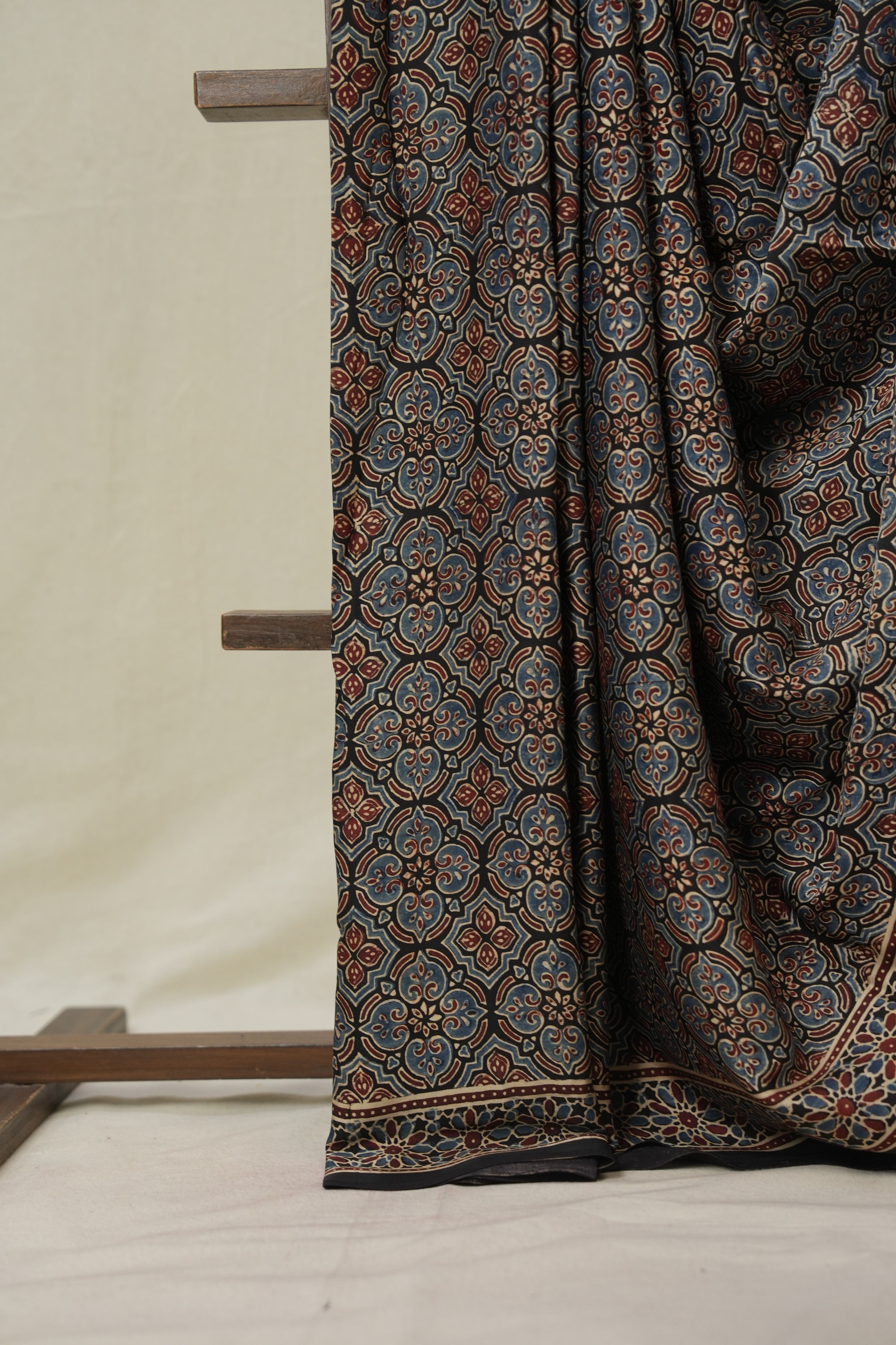Blue Black HBP Modal Silk Saree - SRBBMSS597