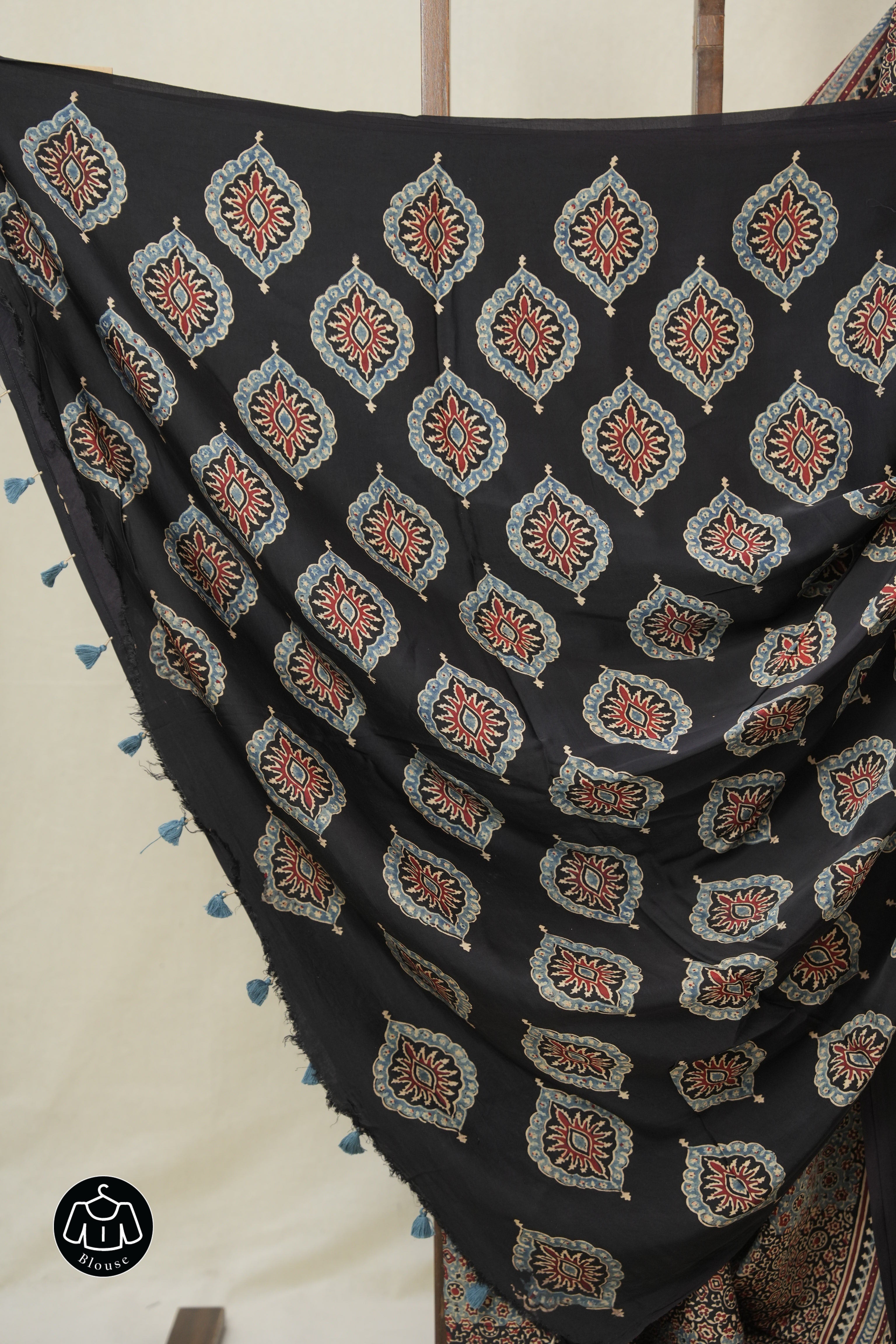 Black HBP Modal Silk Saree - SRBMSS599