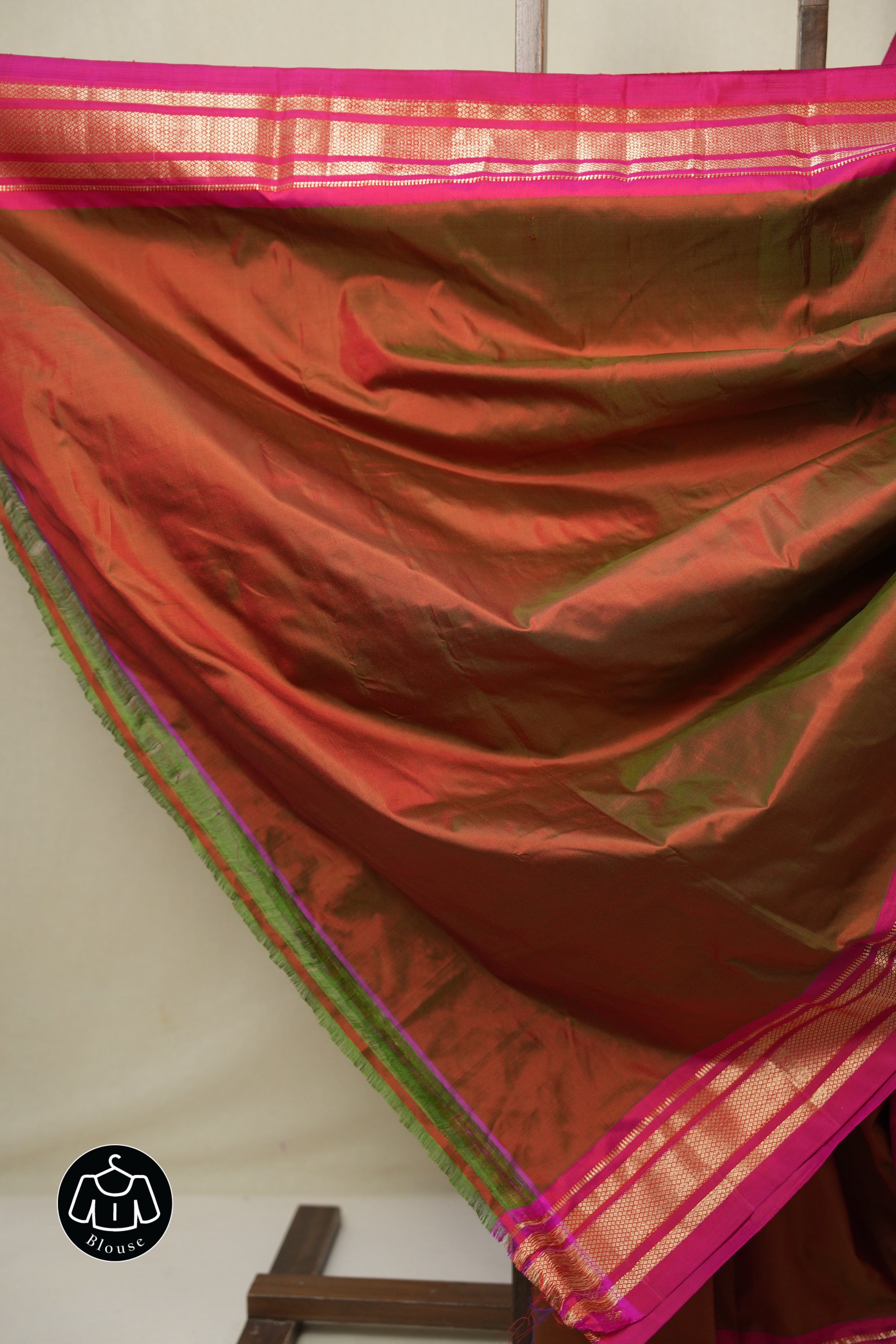 Two Tone Maroon Silk Paithani Saree - SRTTMSPS783